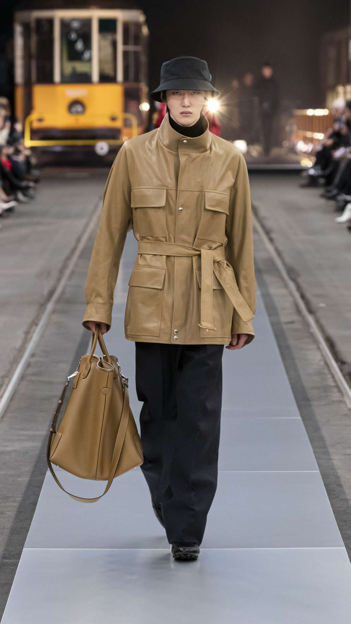 Tod's Presents Its New Women’s Fall-Winter 2024/25 Collection: Tod's In Motion