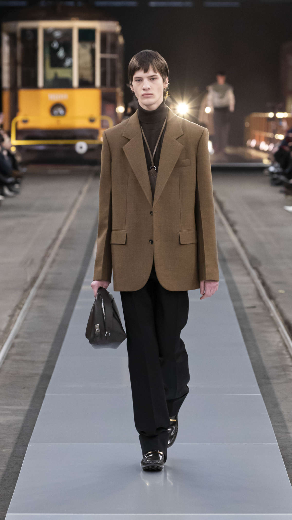 Tod's Presents Its New Women’s Fall-Winter 2024/25 Collection: Tod's In Motion