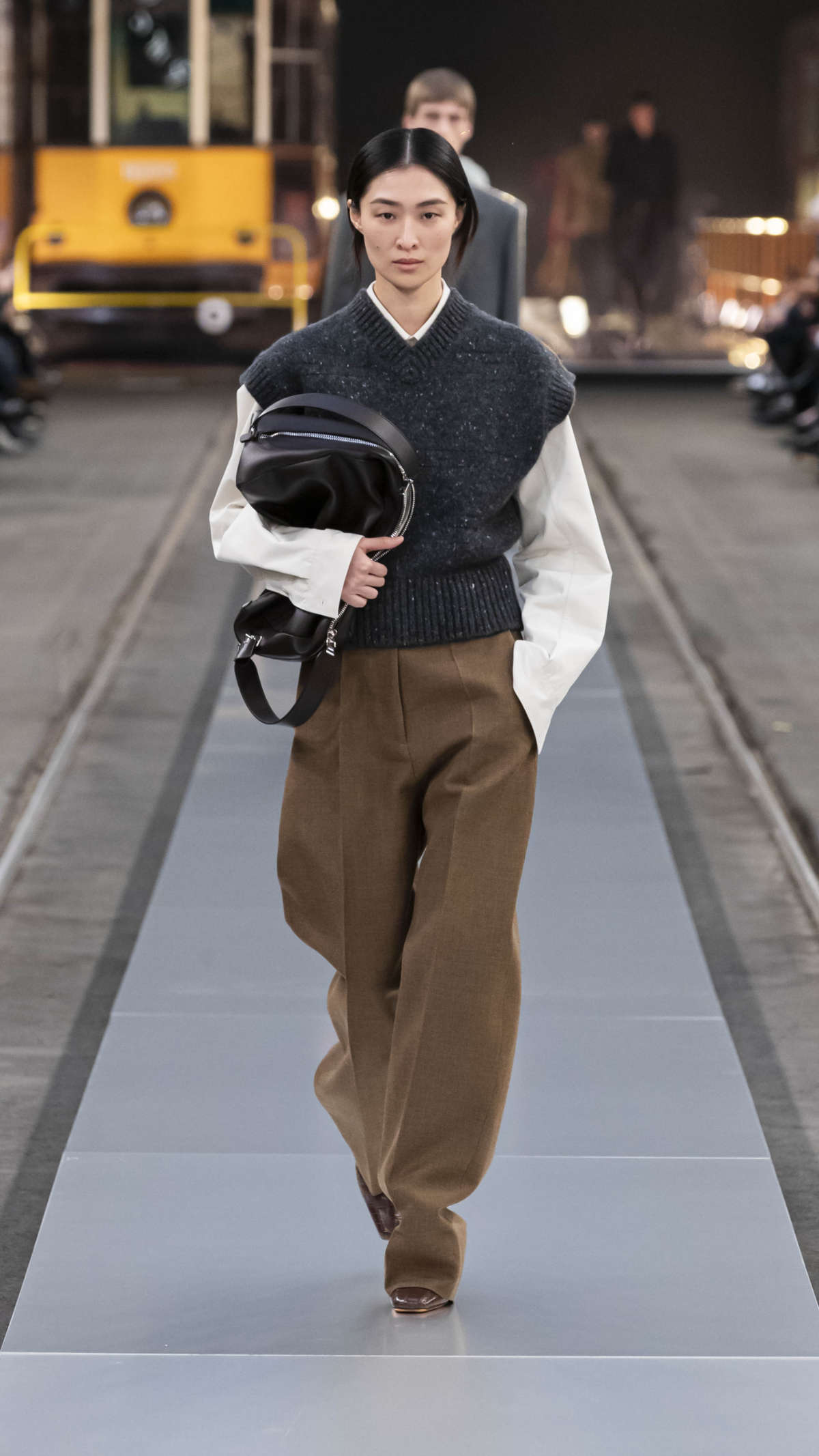 Tod's Presents Its New Women’s Fall-Winter 2024/25 Collection: Tod's In Motion