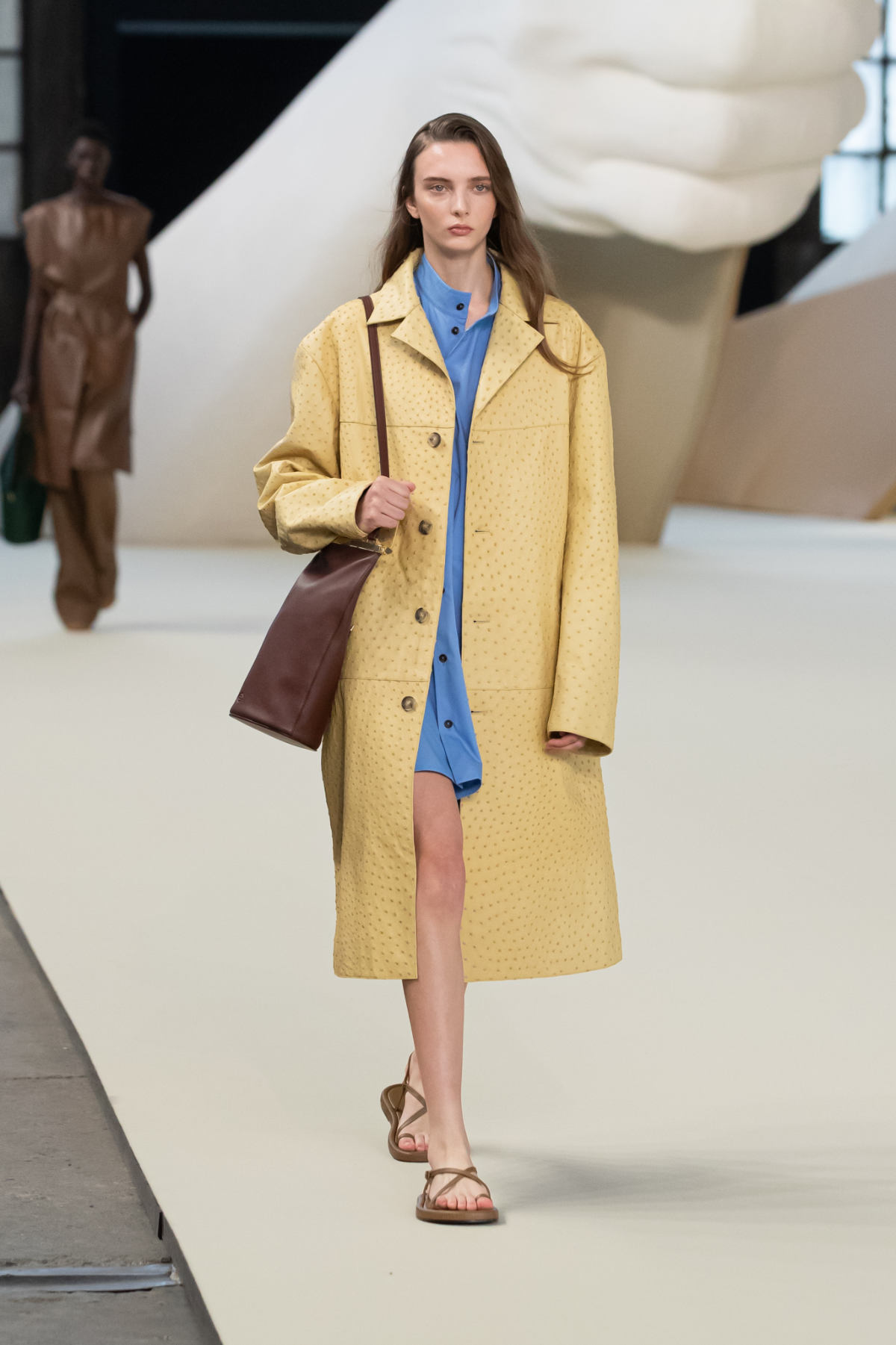 Tod's Presents Its New Women’s Spring-Summer 2025 Collection: Artisanal Intelligence