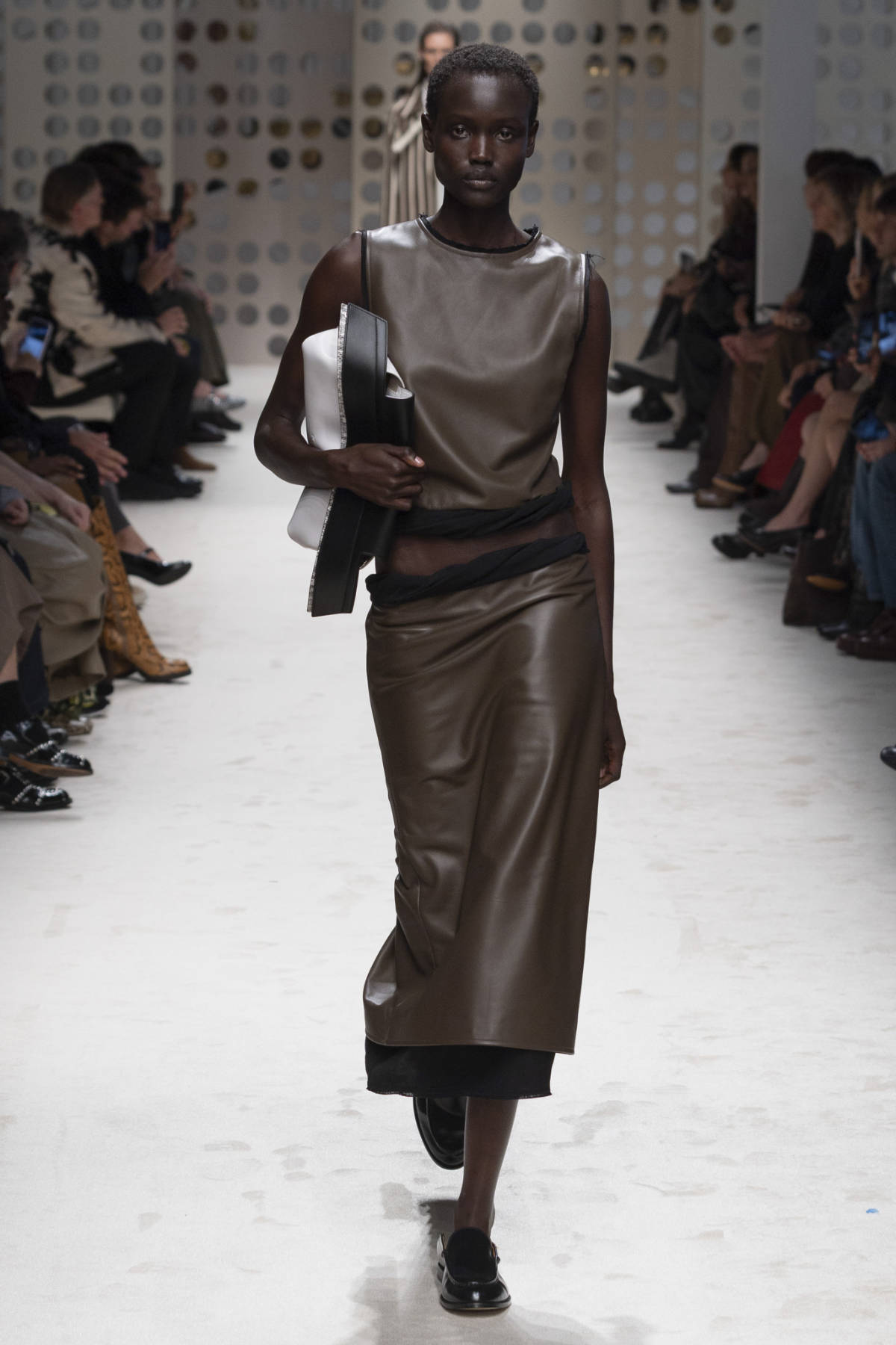 Tod’s Women’s Spring–Summer 2026: Leave Your Mark In Leather