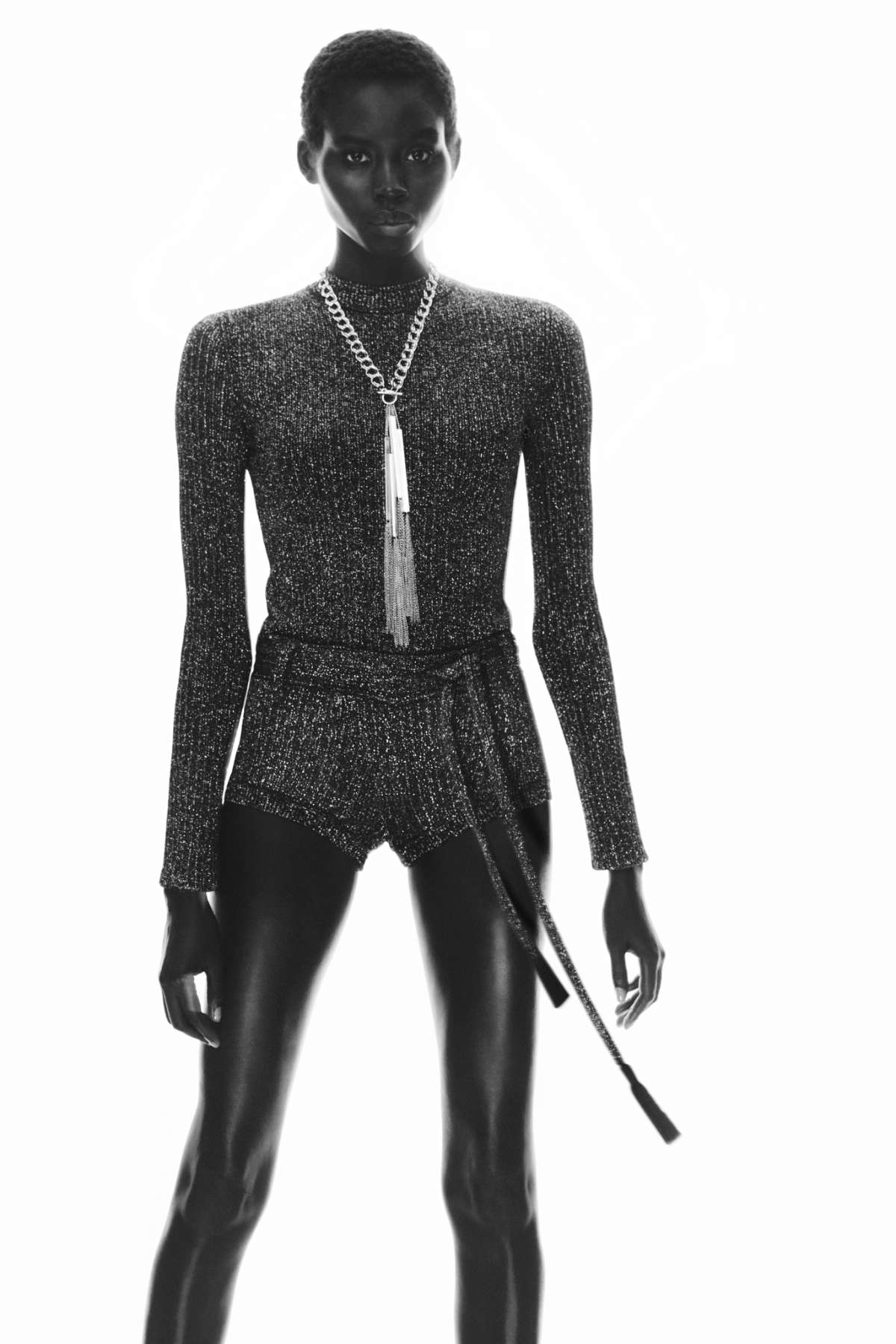 Tom Ford Presents Its New Summer 2025 Women's Collection