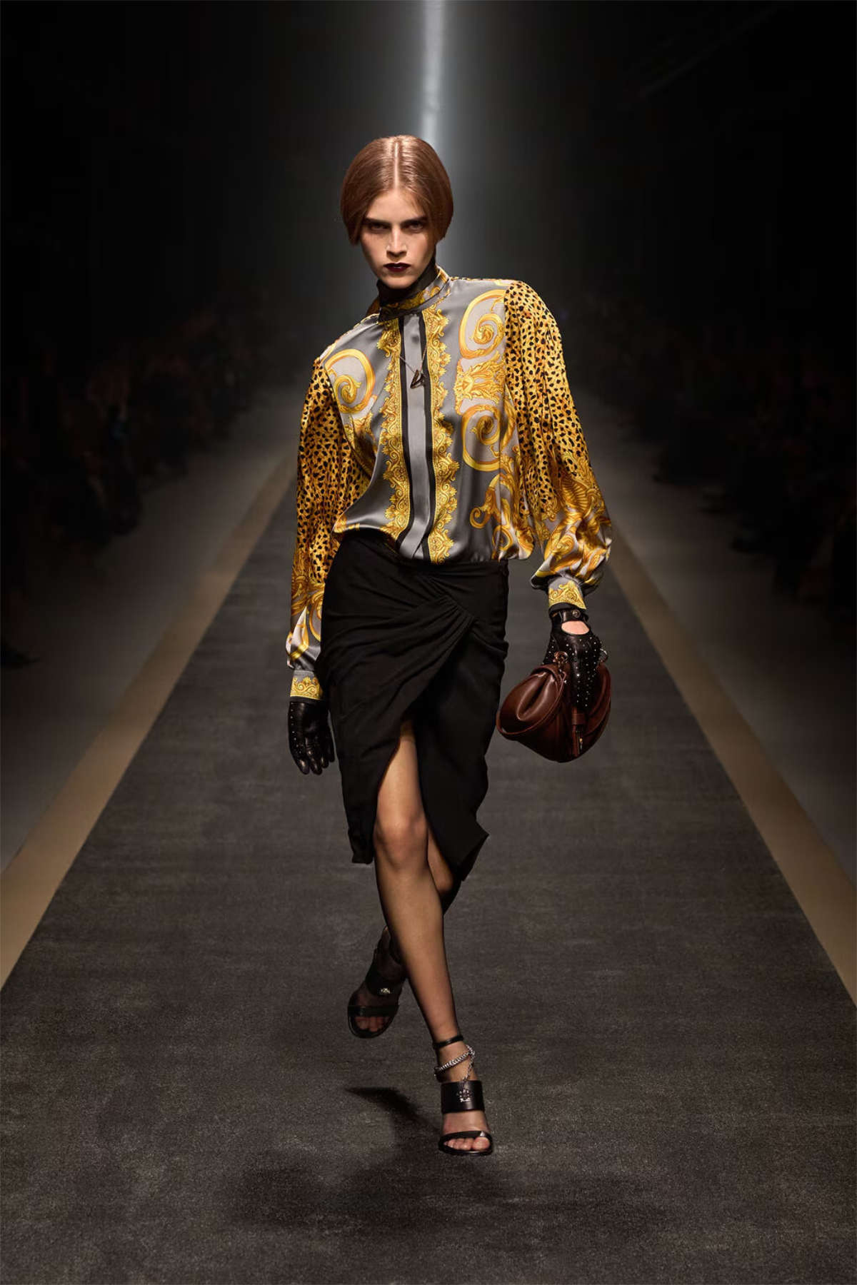 Versace Fall–Winter 2025: Where Power Meets Couture