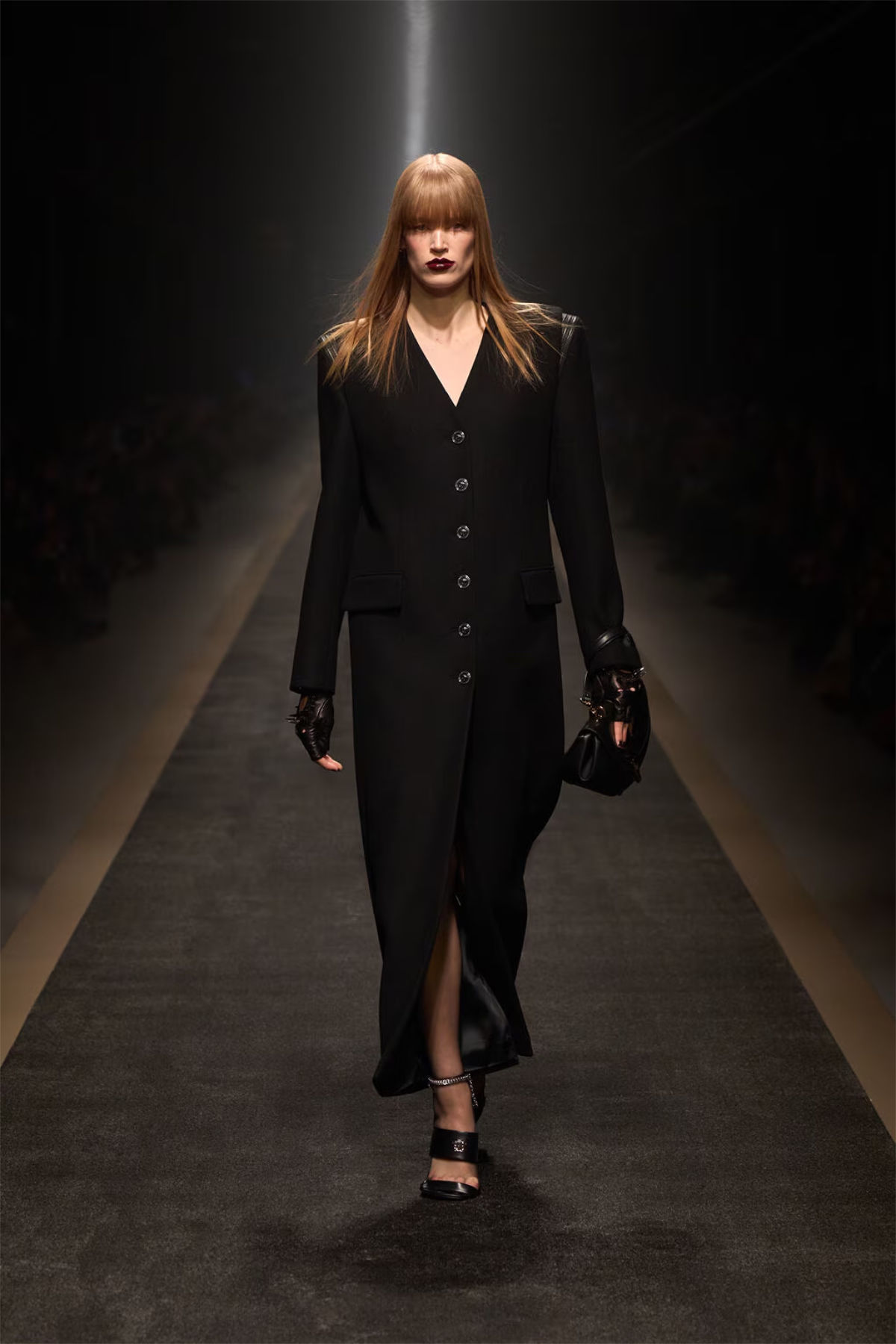 Versace Fall–Winter 2025: Where Power Meets Couture