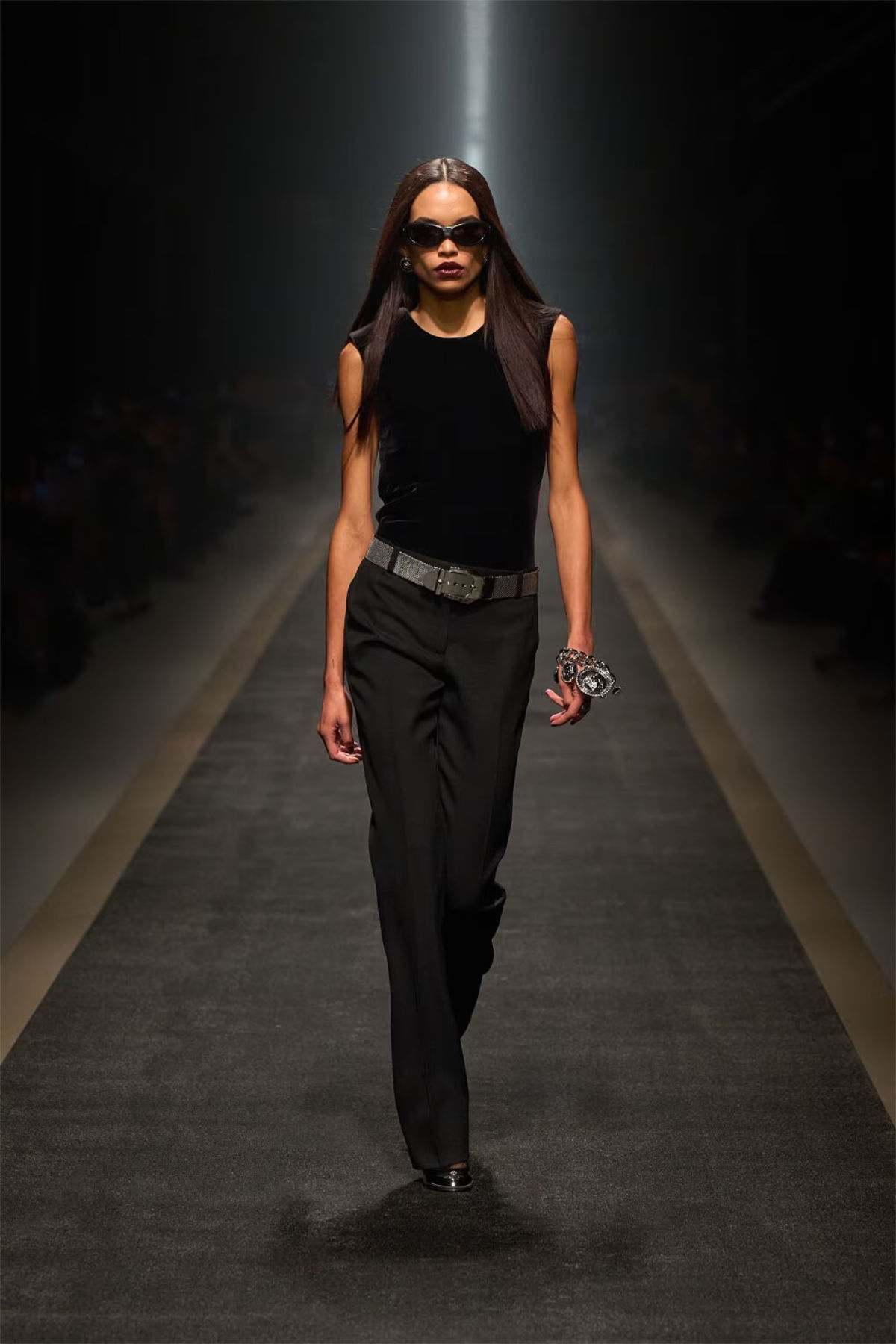 Versace Fall–Winter 2025: Where Power Meets Couture