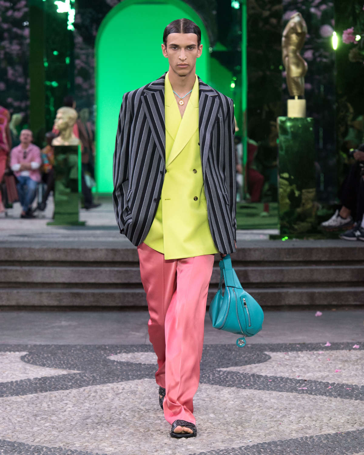 Versace Presents Its New Spring-Summer 2023 Men’s Collection