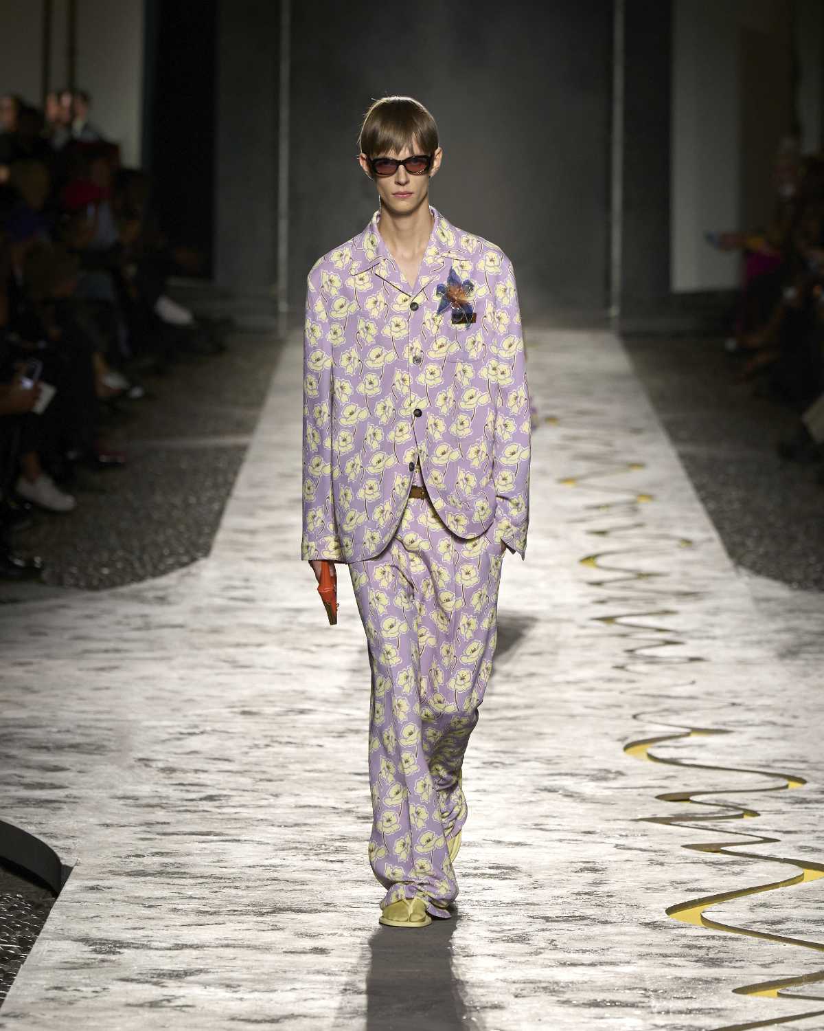 Versace Presents Its New Spring-Summer 2025 Collection