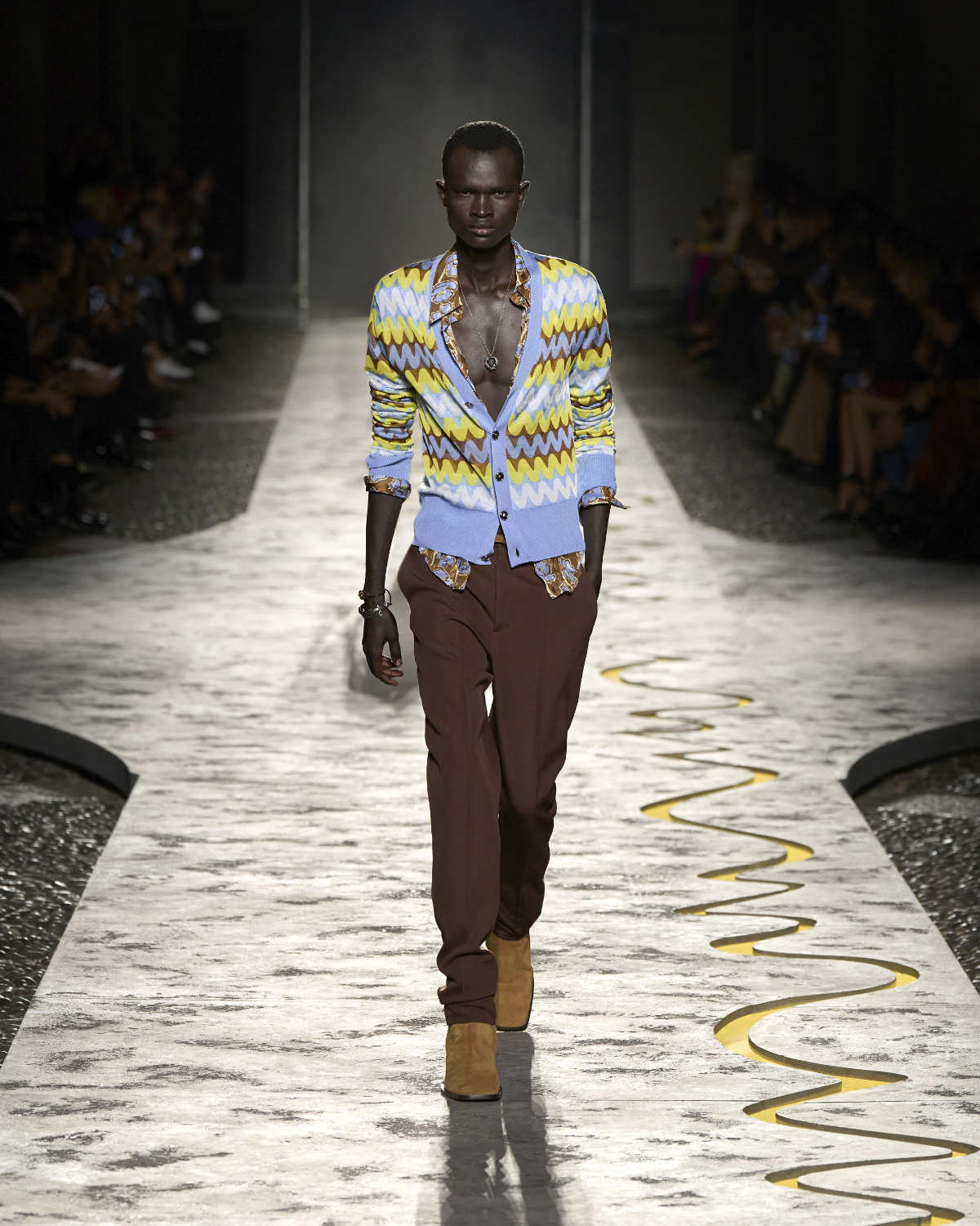 Versace Presents Its New Spring-Summer 2025 Collection