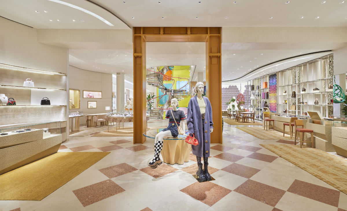 Louis Vuitton: Louis Vuitton Debuts New Store On Graben In Vienna