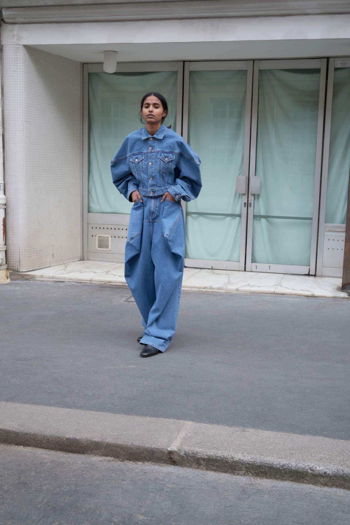 Viktor&Rolf Fall/Winter 2025 Ready-to-Wear Collection: Couture For The Everyday