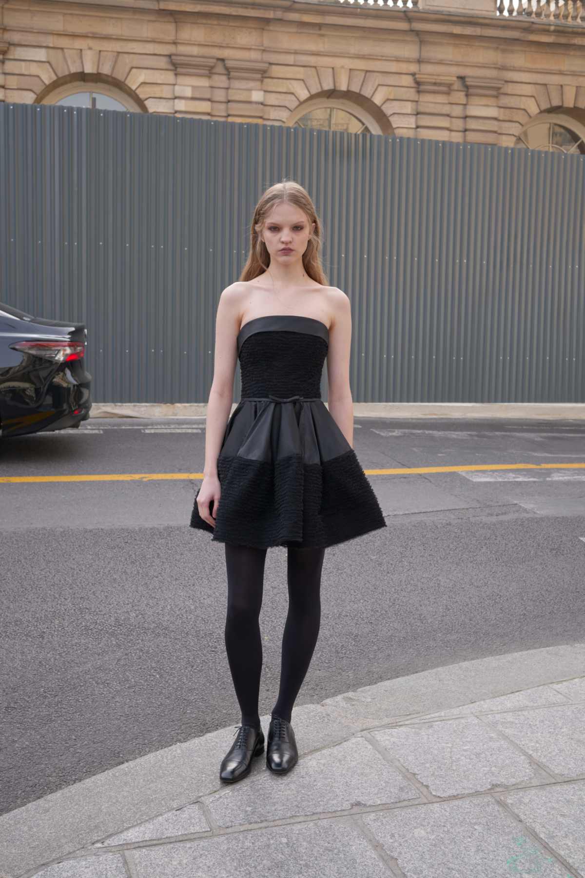 Viktor&Rolf Fall/Winter 2025 Ready-to-Wear Collection: Couture For The Everyday