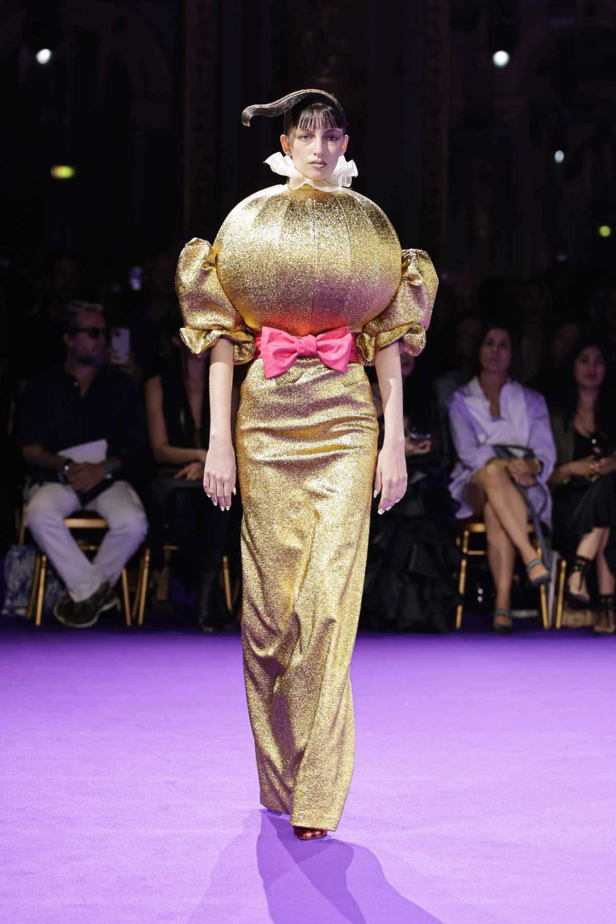 Viktor&Rolf Present New Haute Couture Autumn/Winter 2024/2025: Haute Abstraction