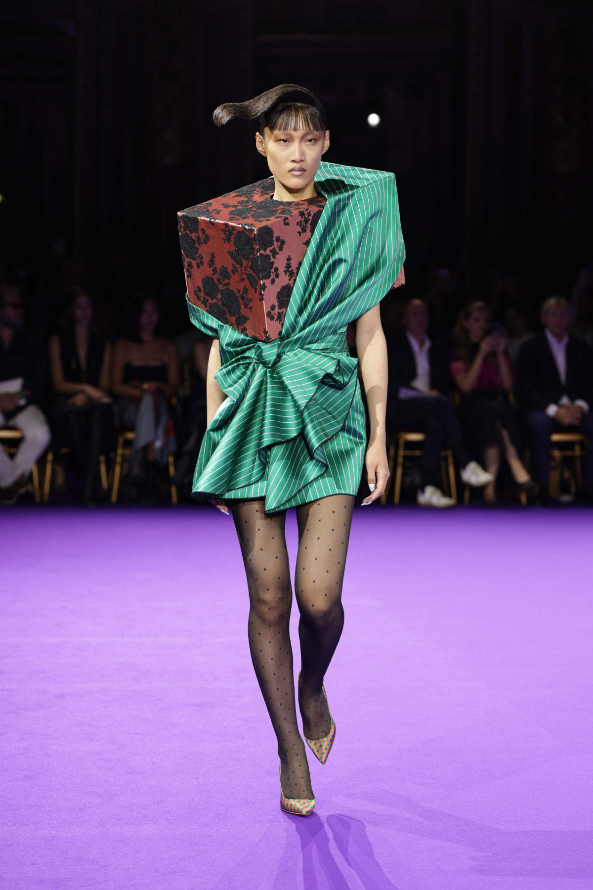 Viktor&Rolf Present New Haute Couture Autumn/Winter 2024/2025: Haute Abstraction