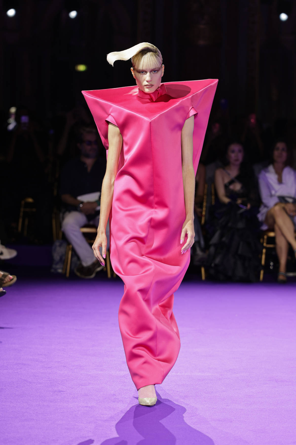 Viktor&Rolf Present New Haute Couture Autumn/Winter 2024/2025: Haute Abstraction