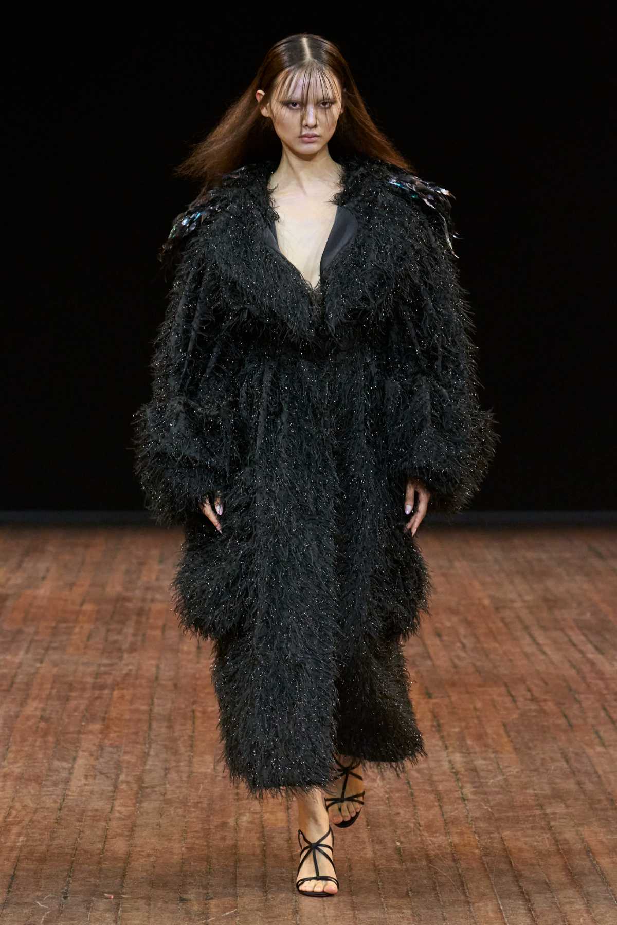 Viktor&Rolf Present Their New Haute Couture Autumn Winter 2025 Collection: Angry Birds