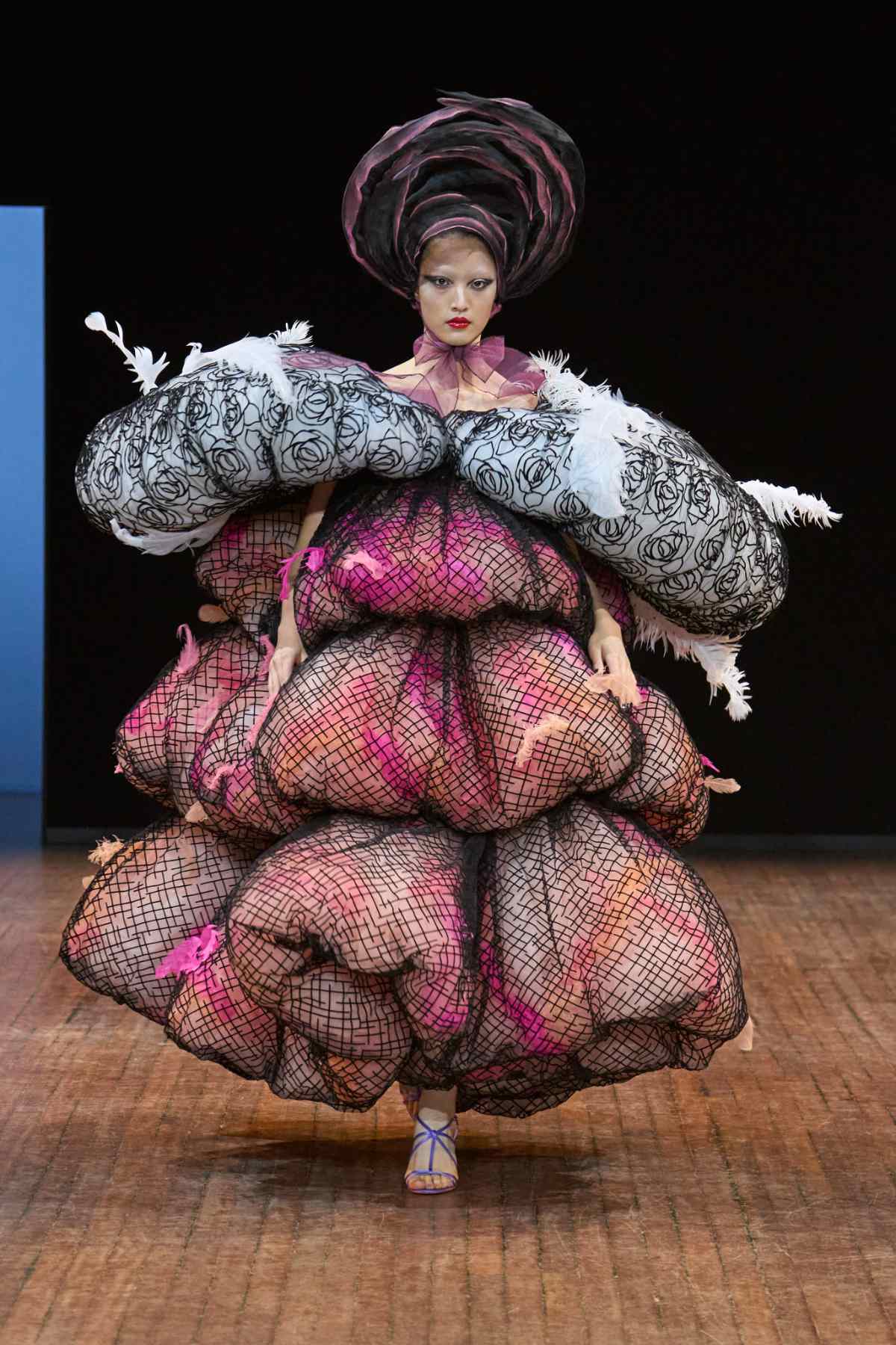 Viktor&Rolf Present Their New Haute Couture Autumn Winter 2025 Collection: Angry Birds