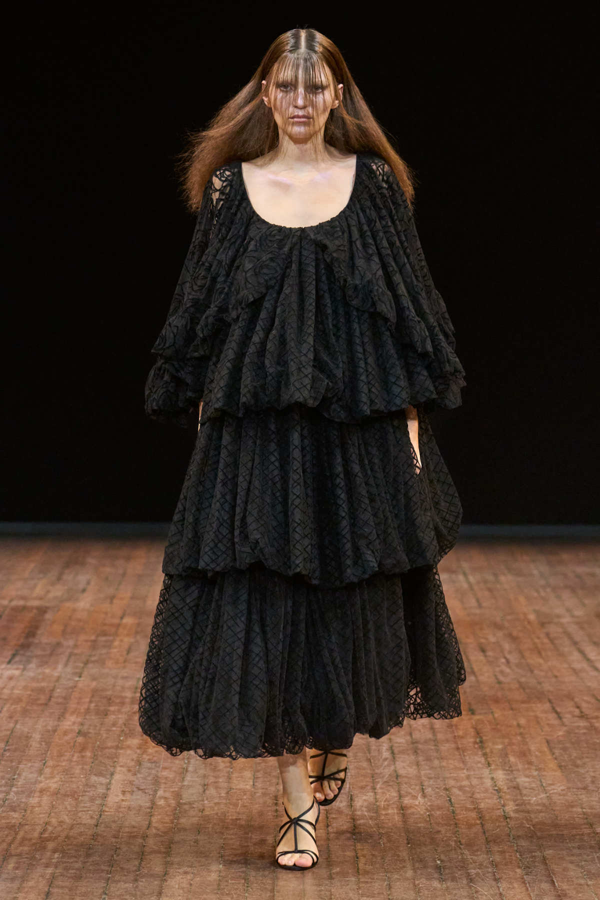 Viktor&Rolf Present Their New Haute Couture Autumn Winter 2025 Collection: Angry Birds