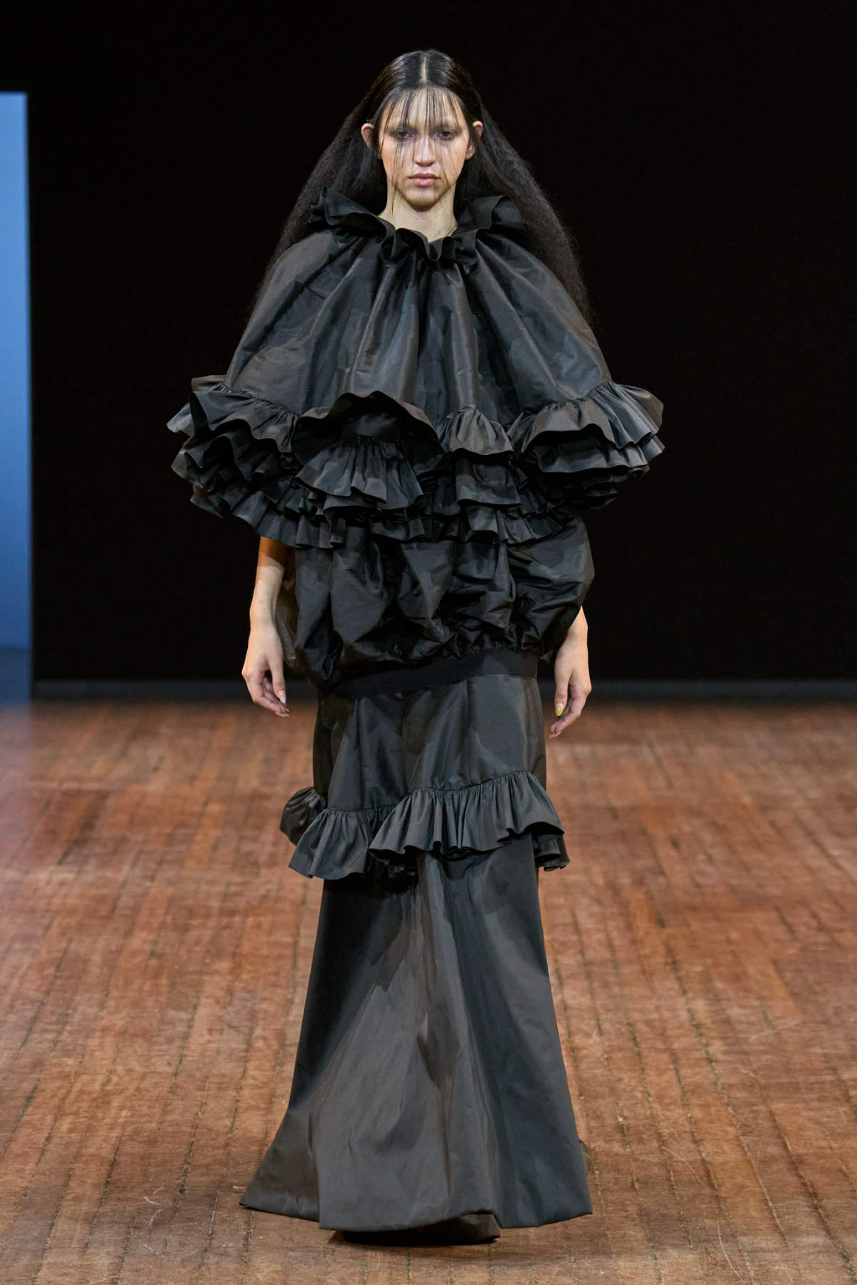 Viktor&Rolf Present Their New Haute Couture Autumn Winter 2025 Collection: Angry Birds