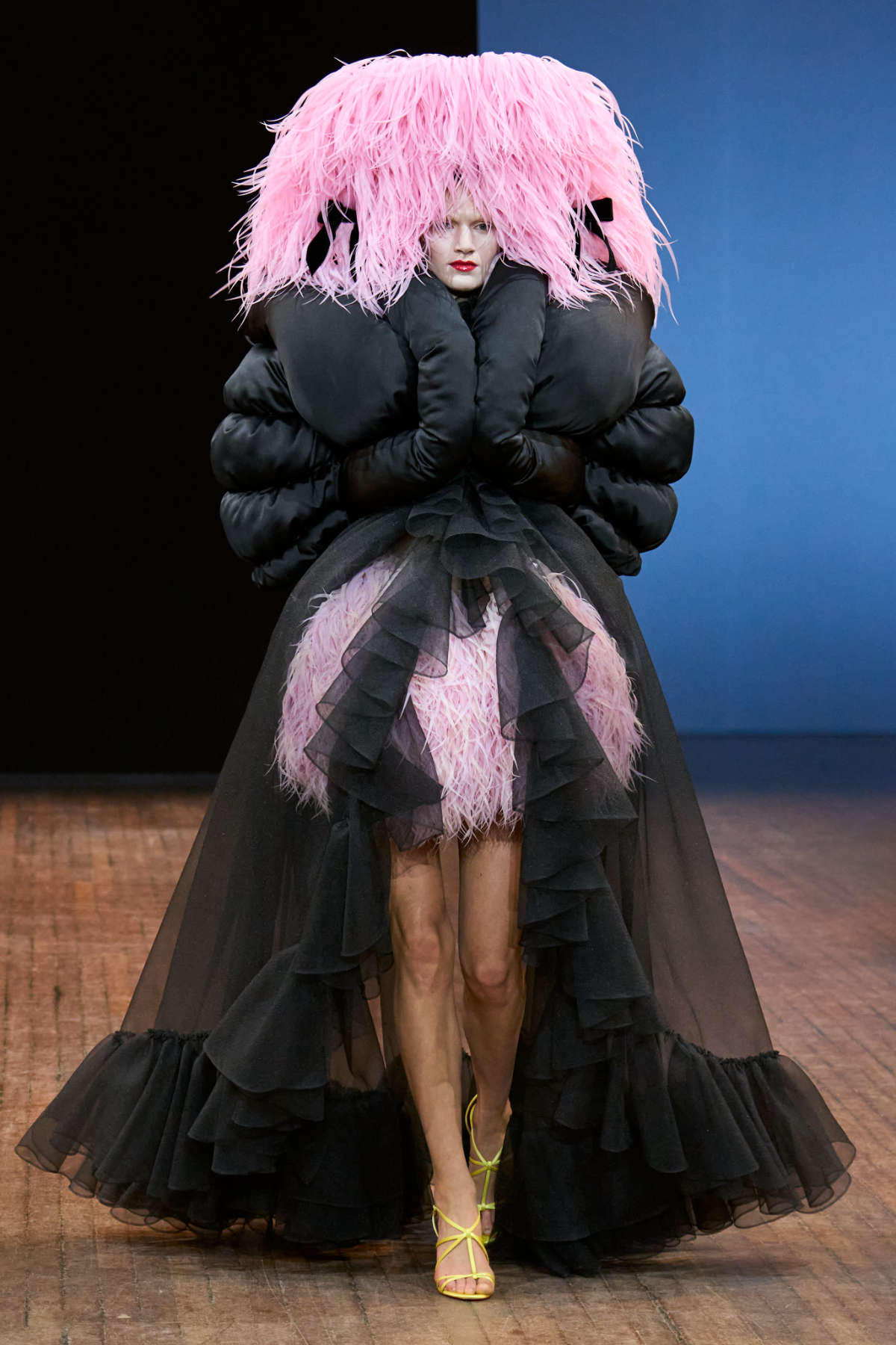 Viktor&Rolf Present Their New Haute Couture Autumn Winter 2025 Collection: Angry Birds
