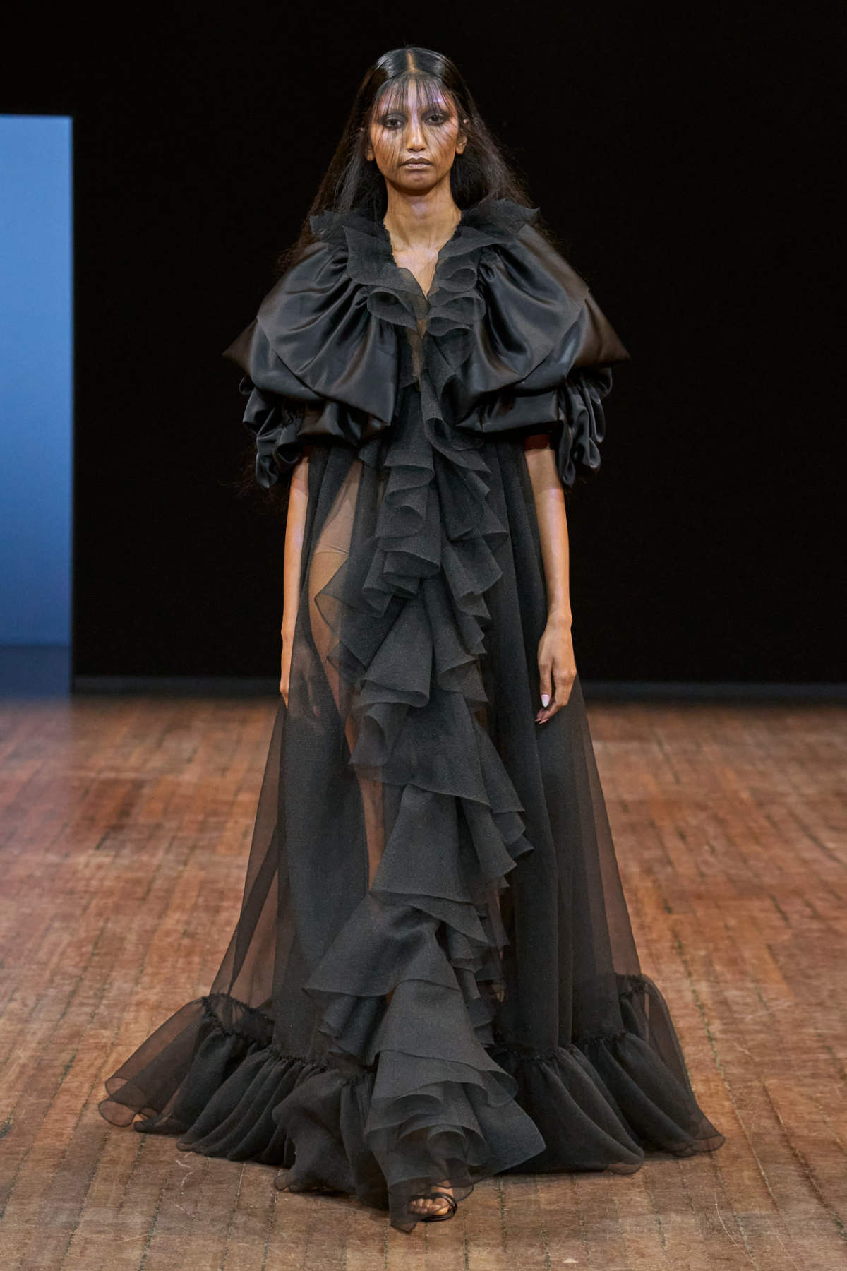 Viktor&Rolf Present Their New Haute Couture Autumn Winter 2025 Collection: Angry Birds