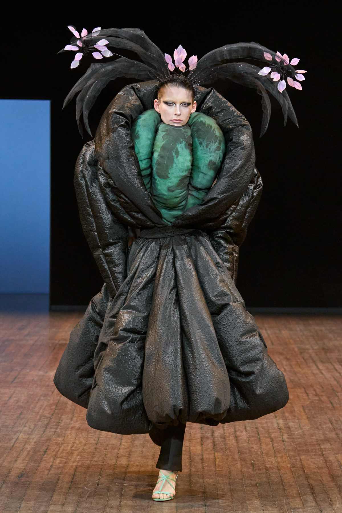 Viktor&Rolf Present Their New Haute Couture Autumn Winter 2025 Collection: Angry Birds