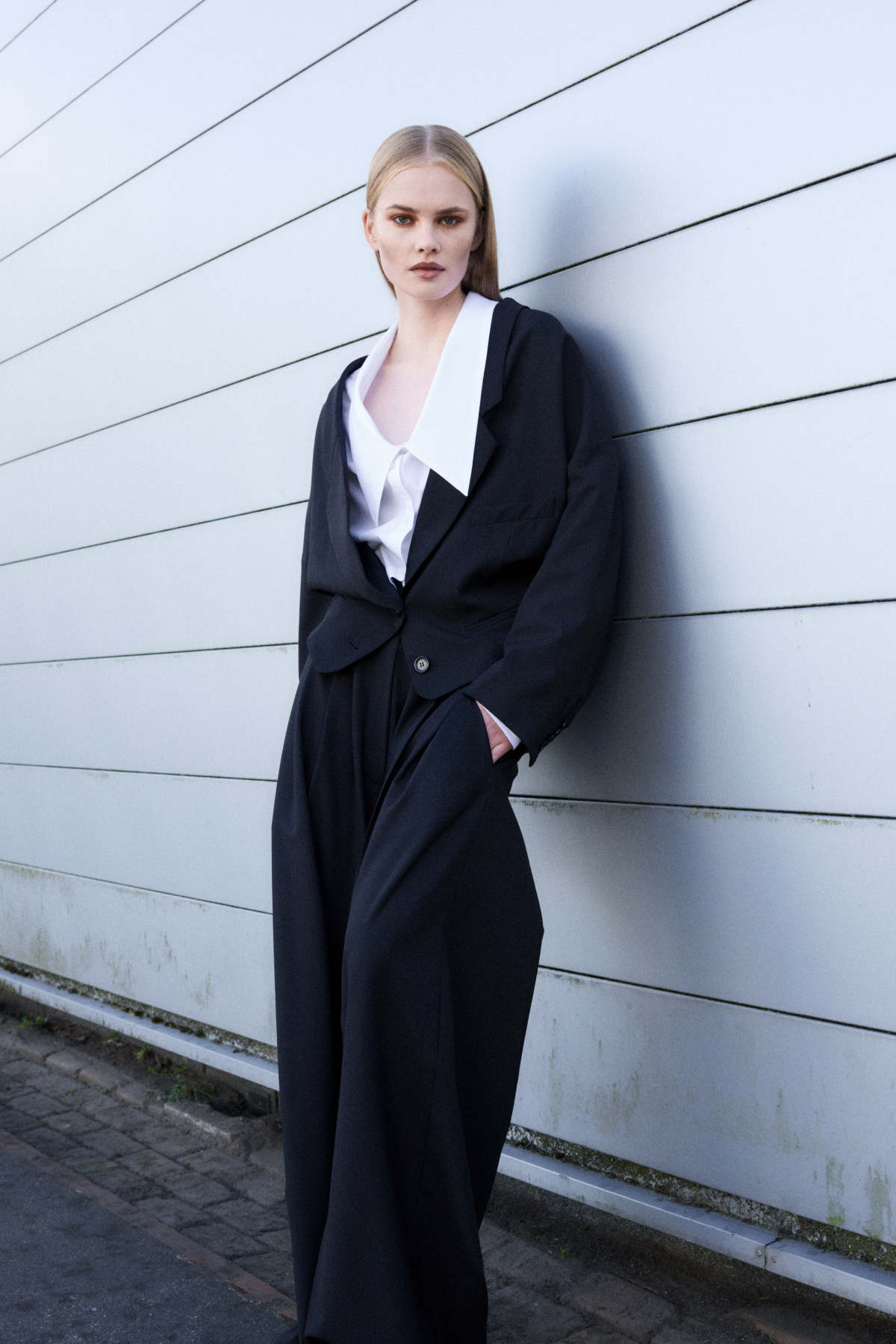 Viktor&Rolf RTW Spring Summer 2026: Haute Couture Reimagined For Everyday Luxury