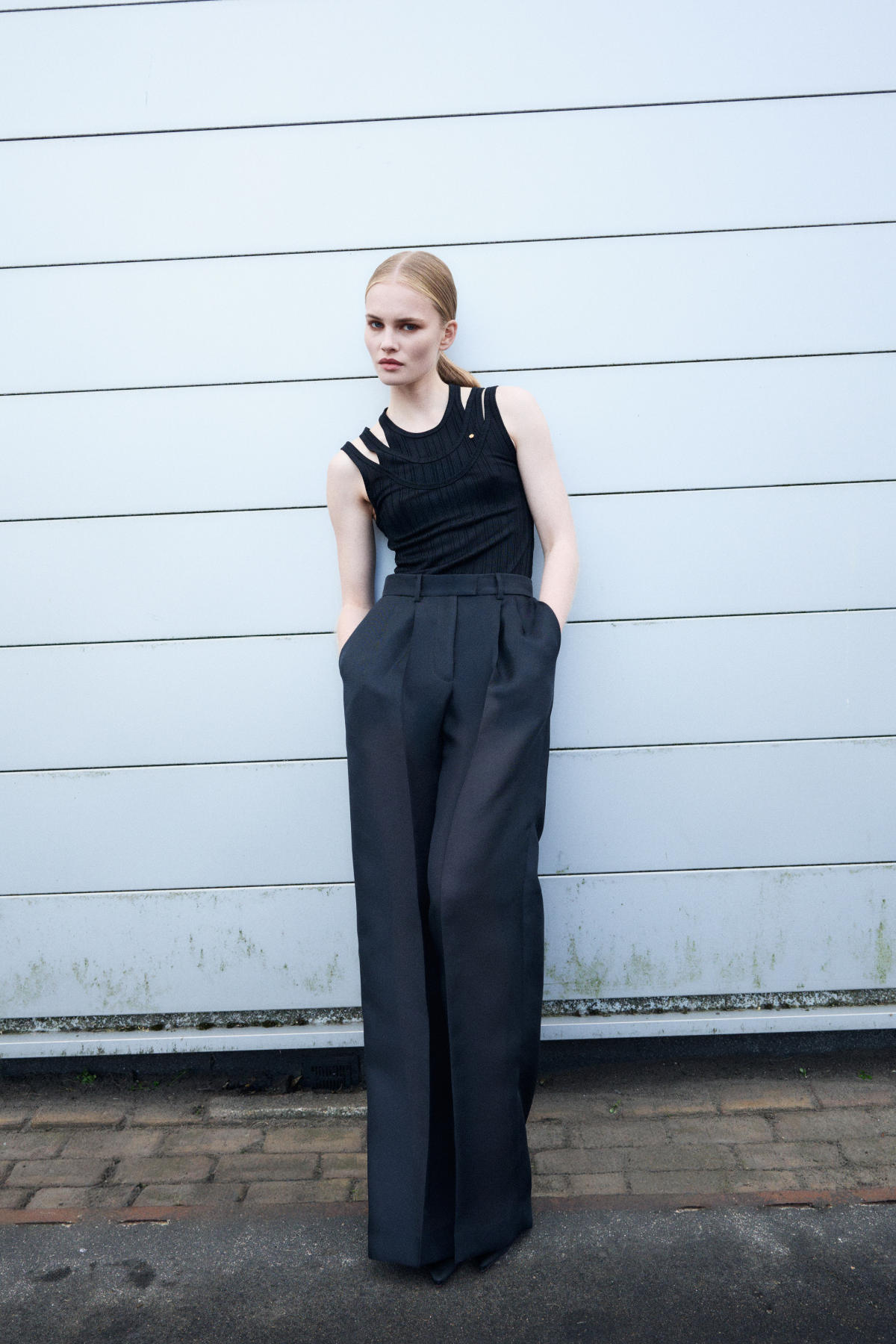 Viktor&Rolf RTW Spring Summer 2026: Haute Couture Reimagined For Everyday Luxury