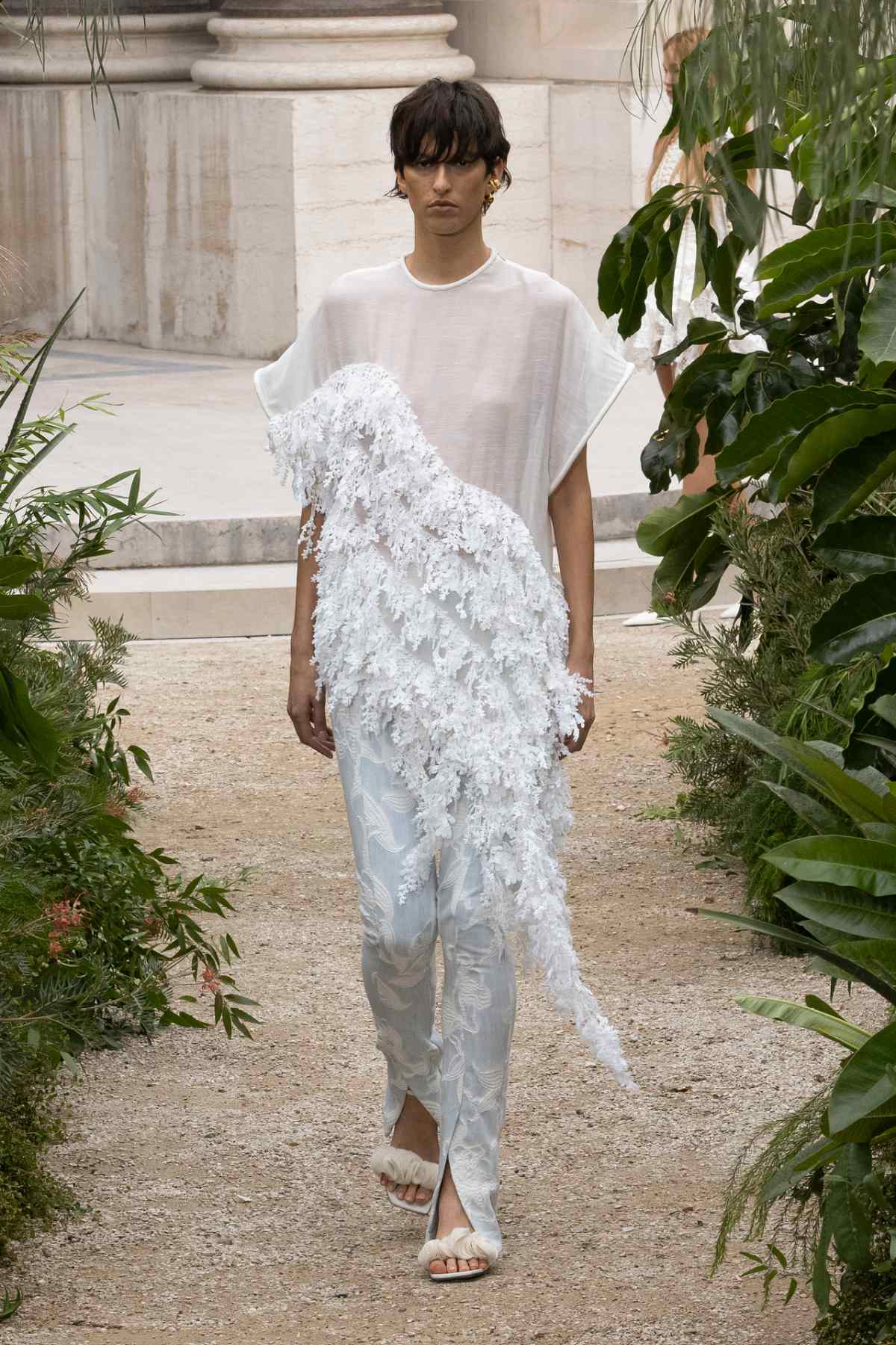 Zimmermann Presents Its New Spring 2023 Ready-To-Wear Collection: Wonderland