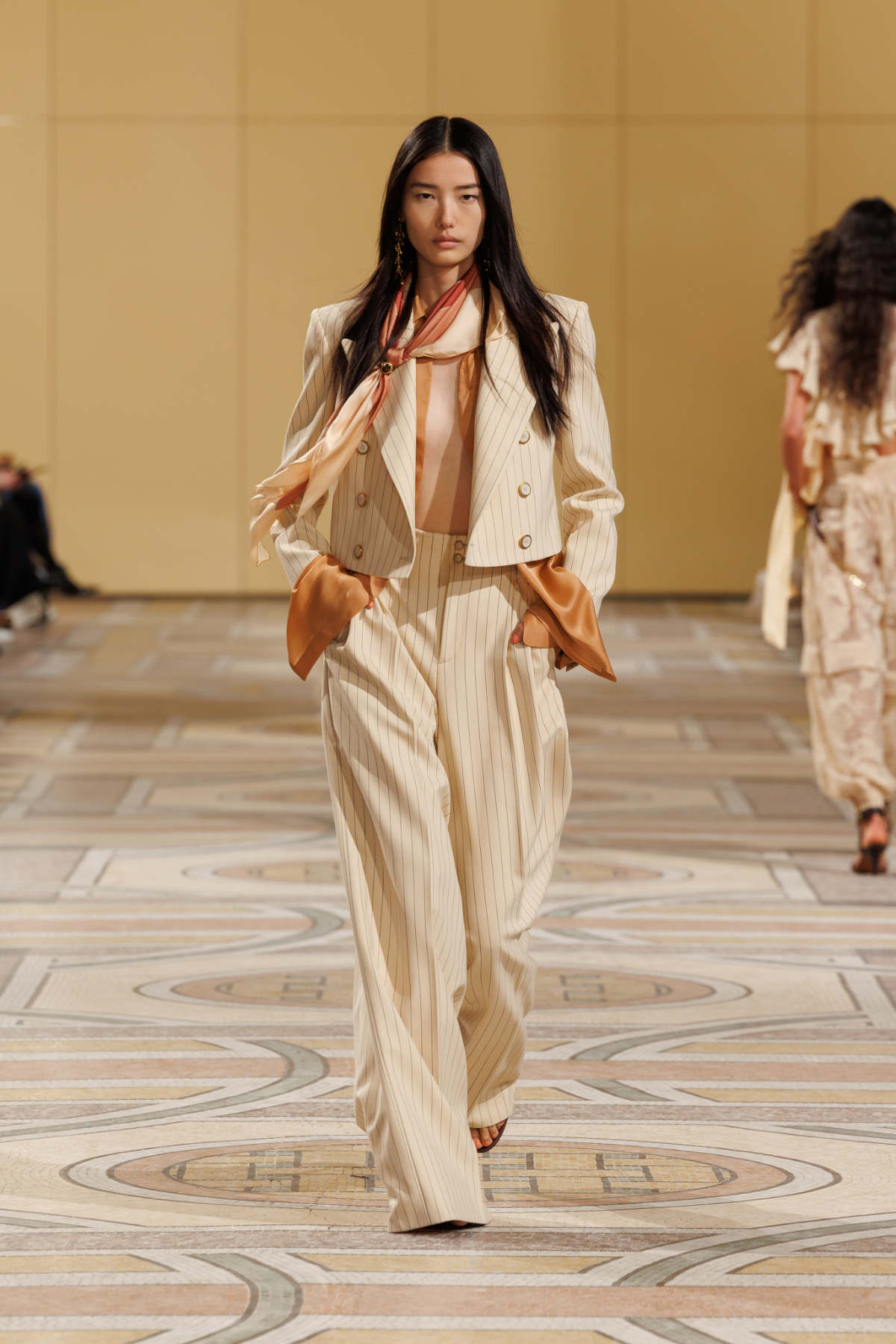 Zimmermann Fall/Winter 2025 Collection: A Masterclass In Effortless Elegance