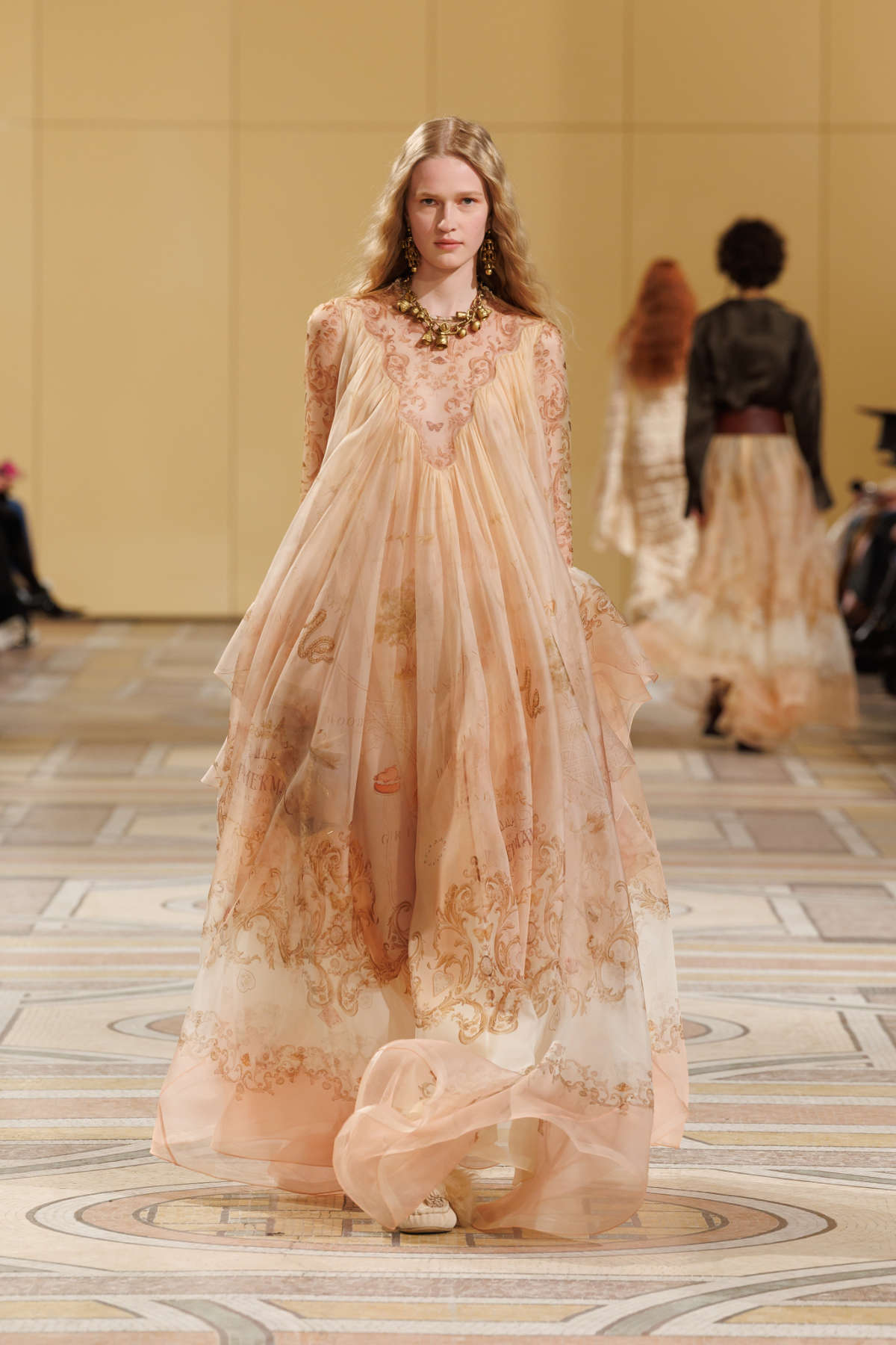 Zimmermann Fall/Winter 2025 Collection: A Masterclass In Effortless Elegance