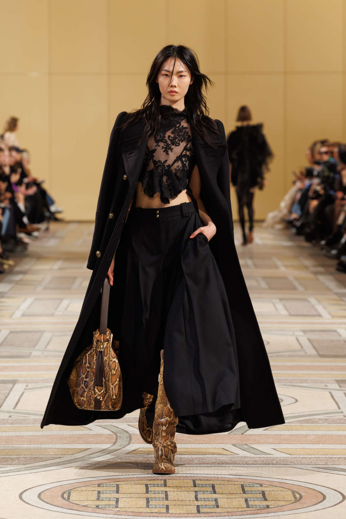 Zimmermann Fall/Winter 2025 Collection: A Masterclass In Effortless Elegance