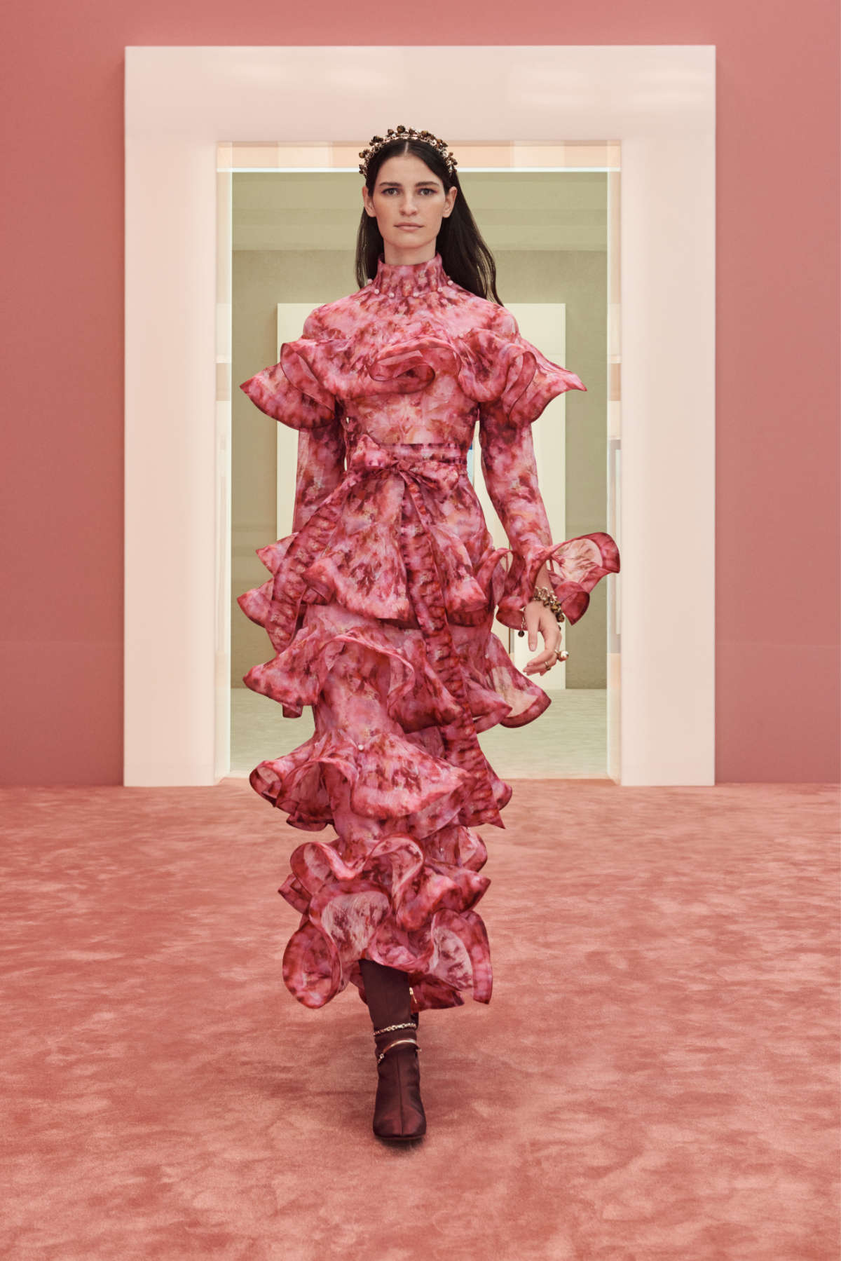 Zimmermann Presents Its New Fall 2022 RTW Collection: Stargazer