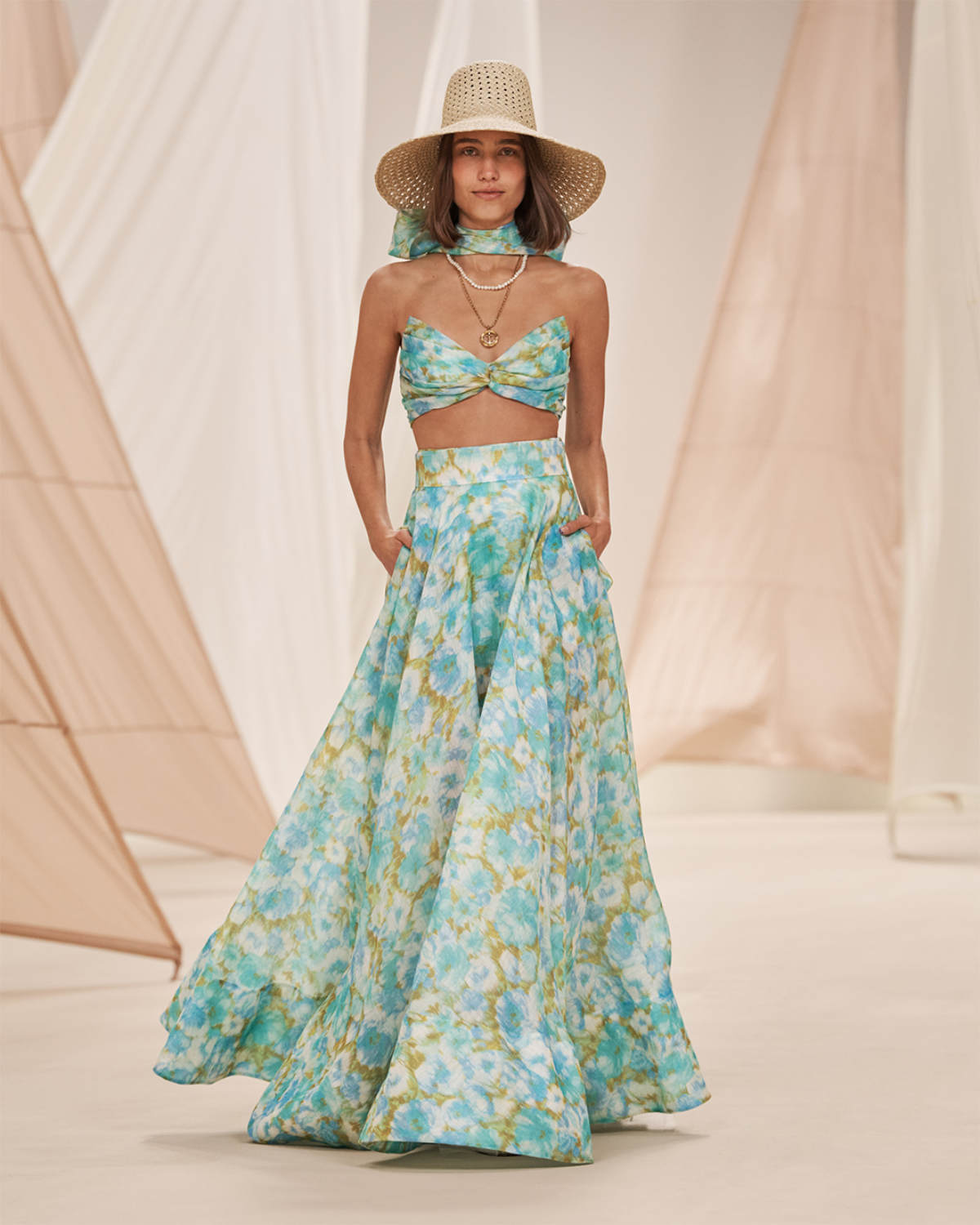 Zimmermann Presents Its New Resort 23 Collection