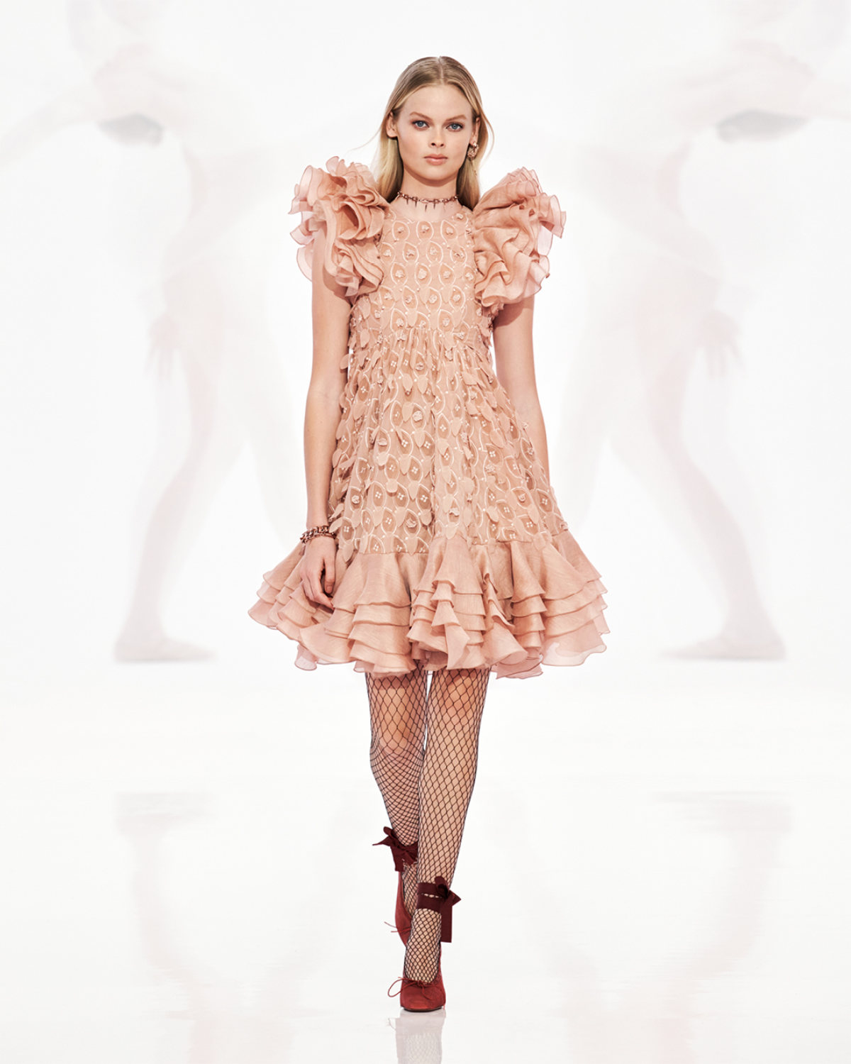 Zimmermann Presents Its New Spring Summer 2022 Collection: The Dancer