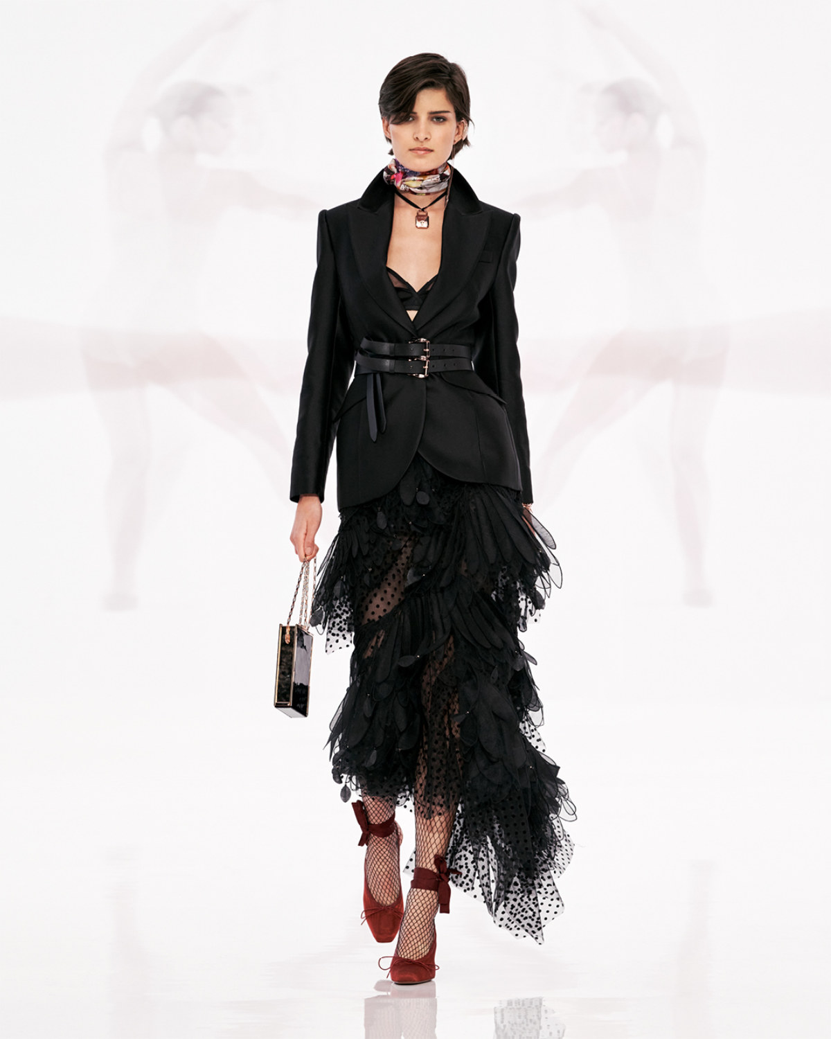 Zimmermann Presents Its New Spring Summer 2022 Collection: The Dancer