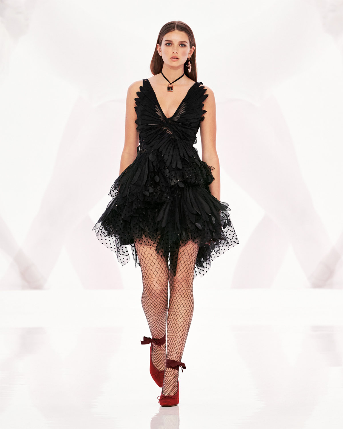 Zimmermann Presents Its New Spring Summer 2022 Collection: The Dancer