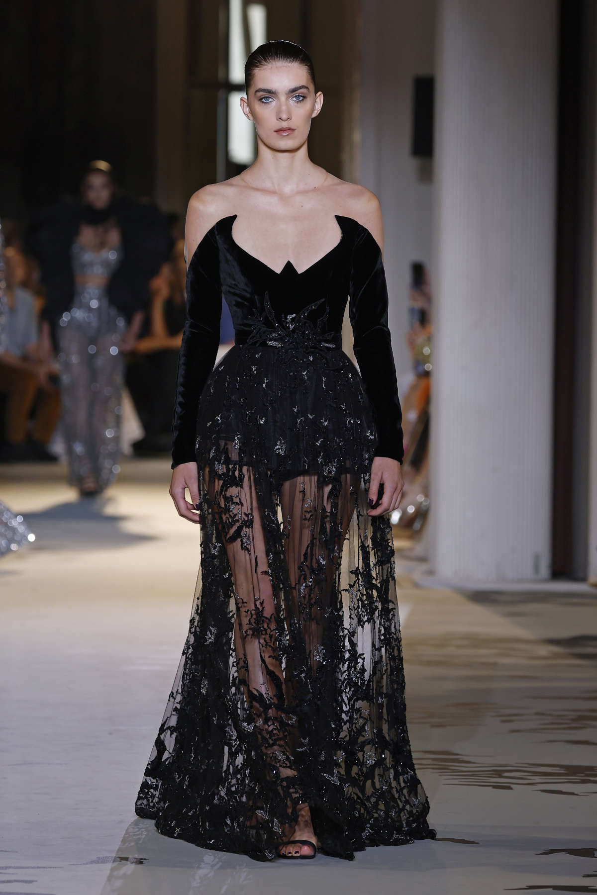 Zuhair Murad Presents His New Couture Fall-Winter 2023/24 Collection: Midnight Scent