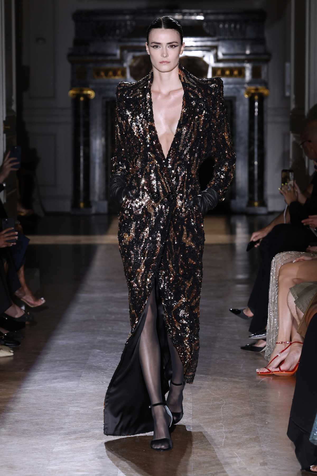 Zuhair Murad Presents His New Couture Fall-Winter 2024/25 Collection: Lumineuses Cicatrices