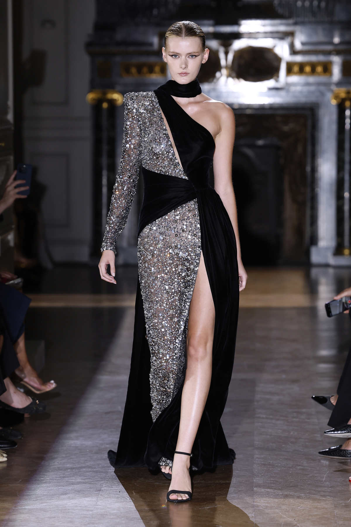 Zuhair Murad Presents His New Couture Fall-Winter 2024/25 Collection: Lumineuses Cicatrices