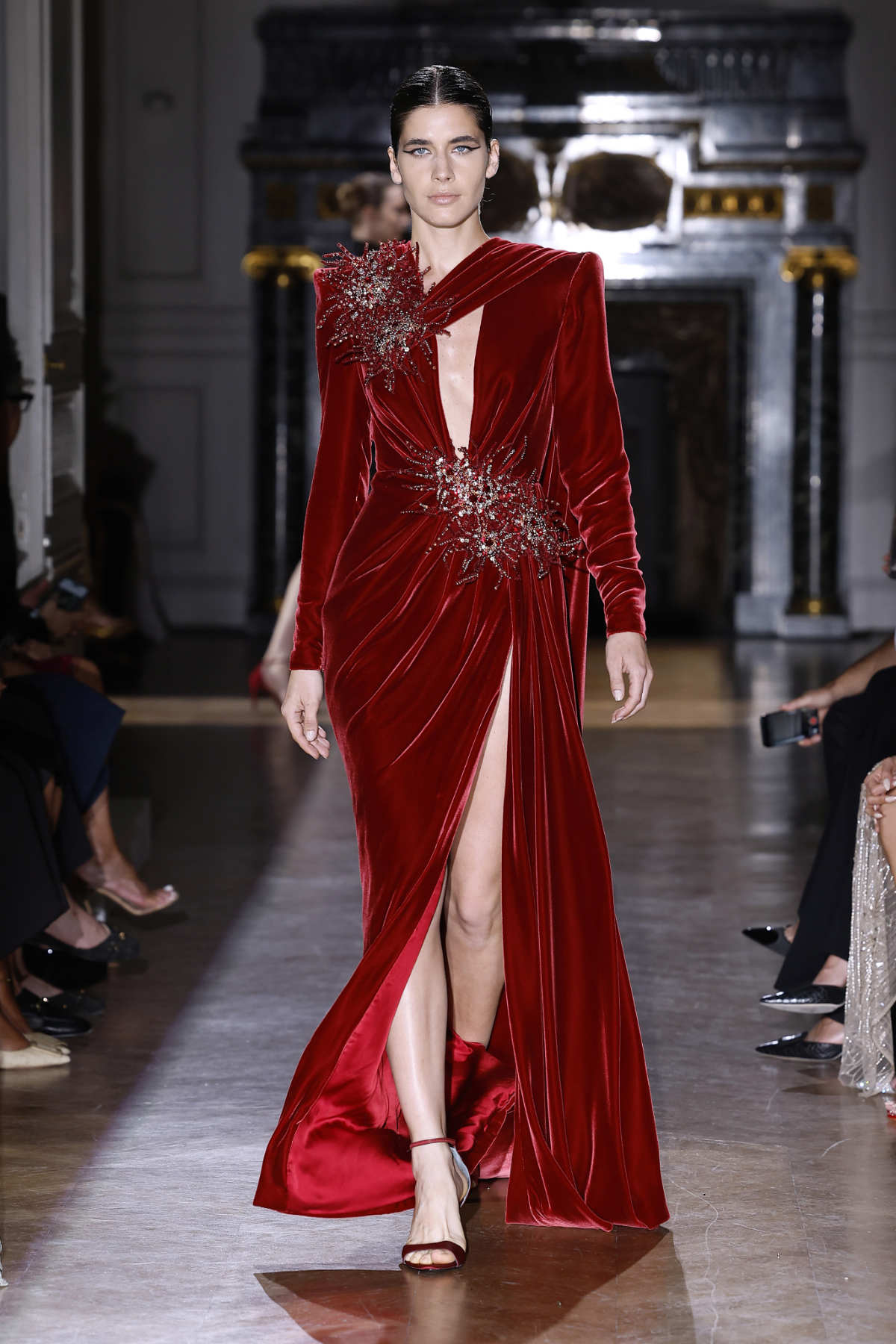 Zuhair Murad Presents His New Couture Fall-Winter 2024/25 Collection: Lumineuses Cicatrices