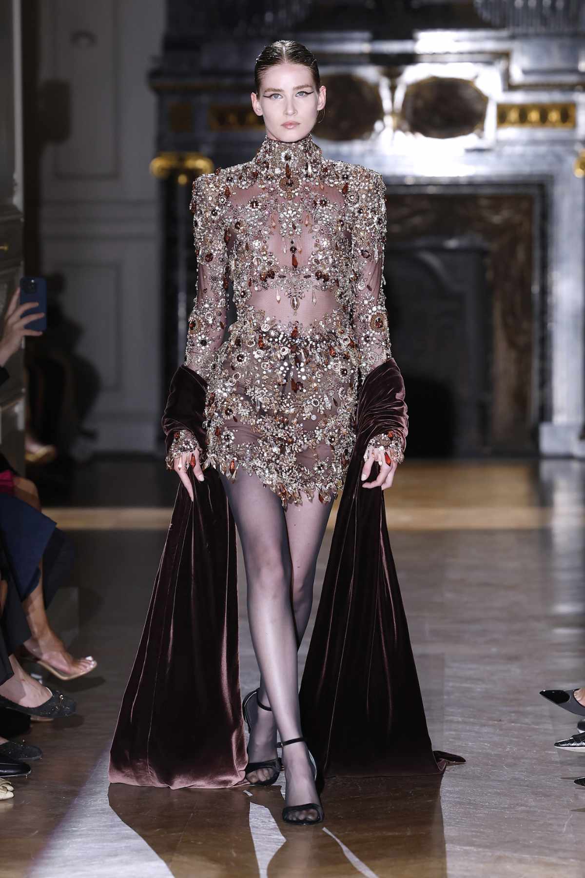 Zuhair Murad Presents His New Couture Fall-Winter 2024/25 Collection: Lumineuses Cicatrices