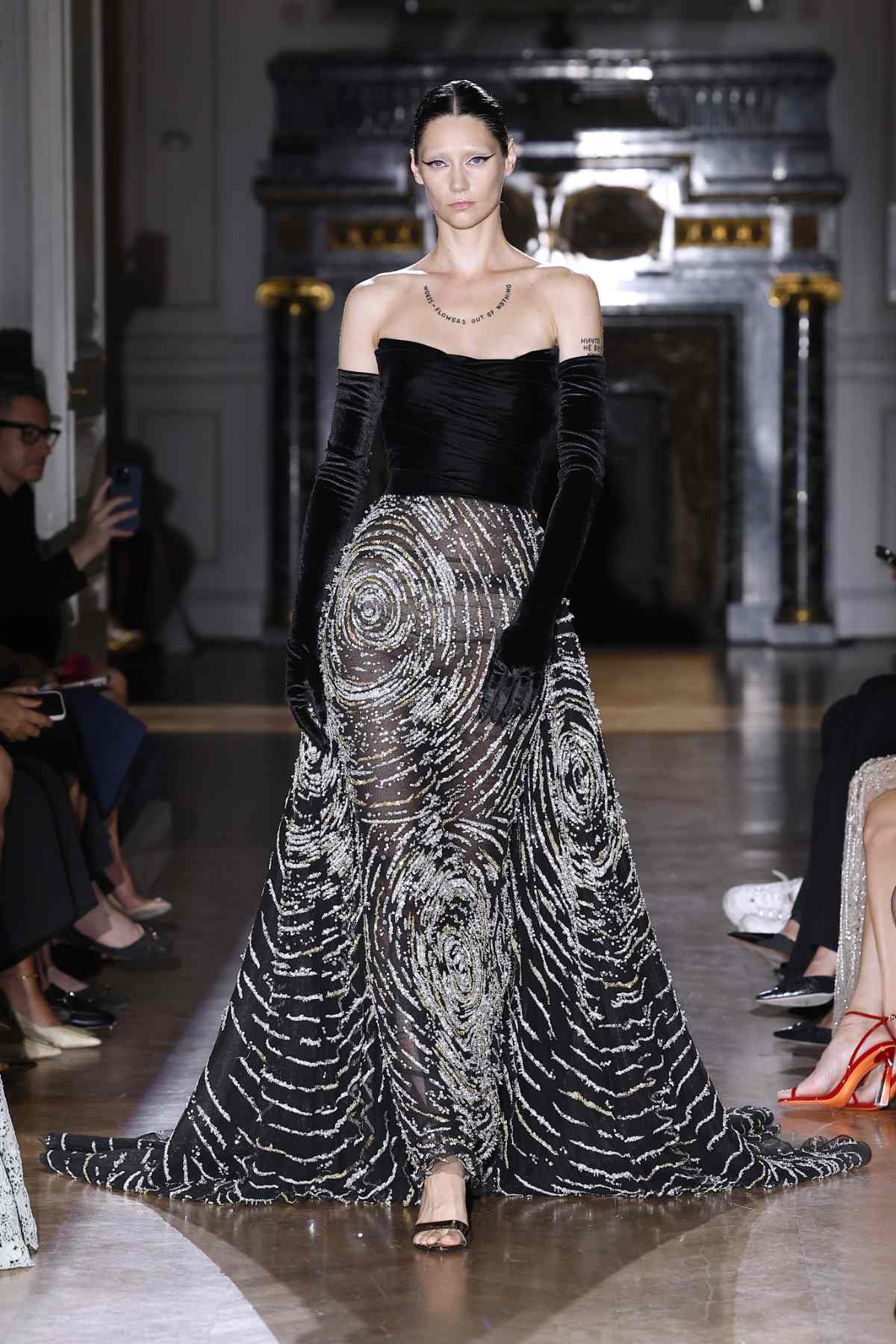 Zuhair Murad Presents His New Couture Fall-Winter 2024/25 Collection: Lumineuses Cicatrices