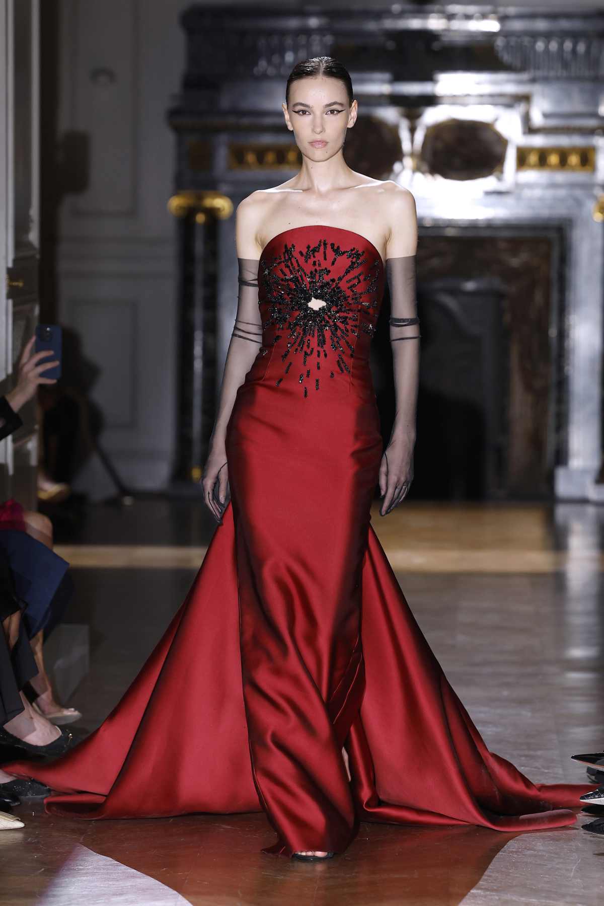 Zuhair Murad Presents His New Couture Fall-Winter 2024/25 Collection: Lumineuses Cicatrices