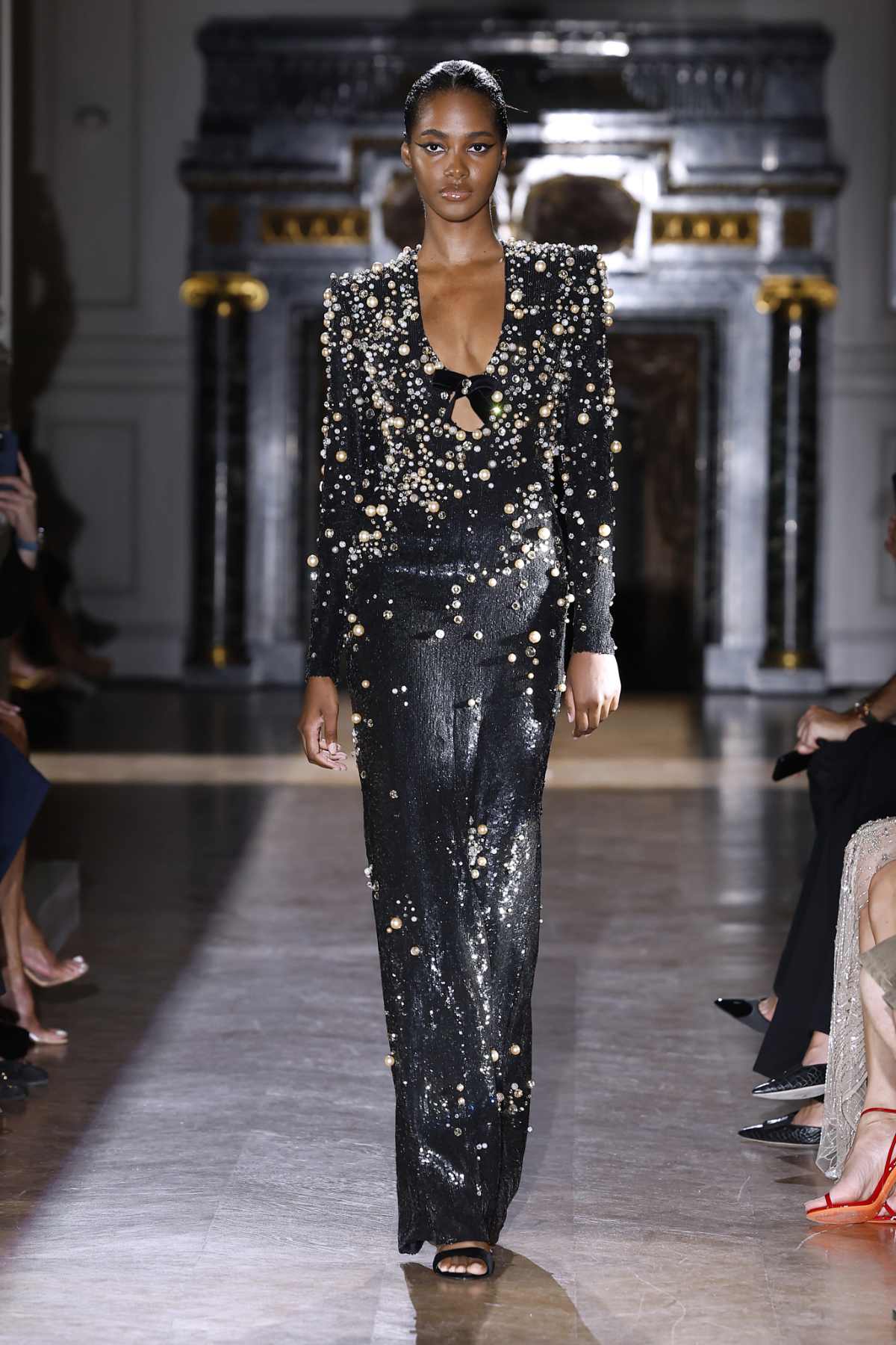 Zuhair Murad Presents His New Couture Fall-Winter 2024/25 Collection: Lumineuses Cicatrices