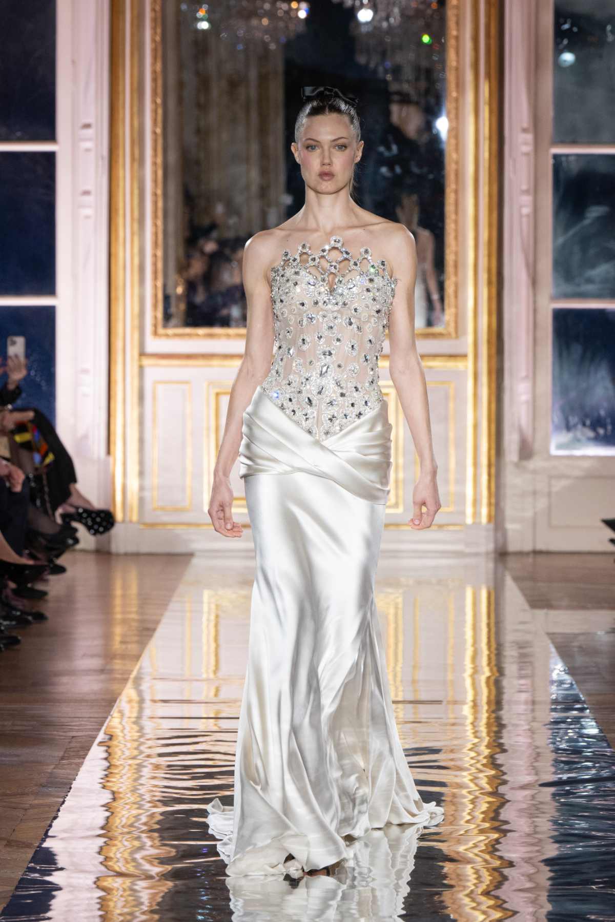 Zuhair Murad Presents His New Haute Couture Spring-Summer 2025 Collection: Tropical Escape