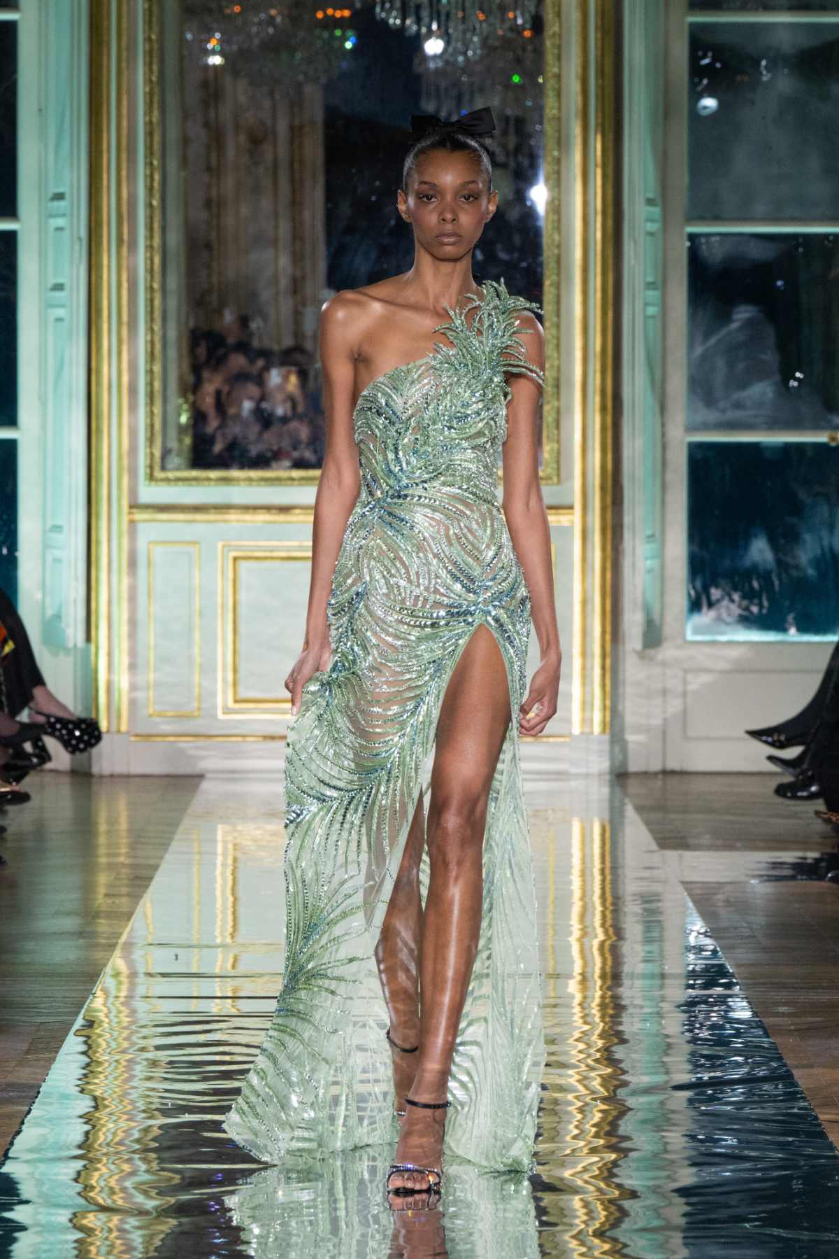 Zuhair Murad Presents His New Haute Couture Spring-Summer 2025 Collection: Tropical Escape