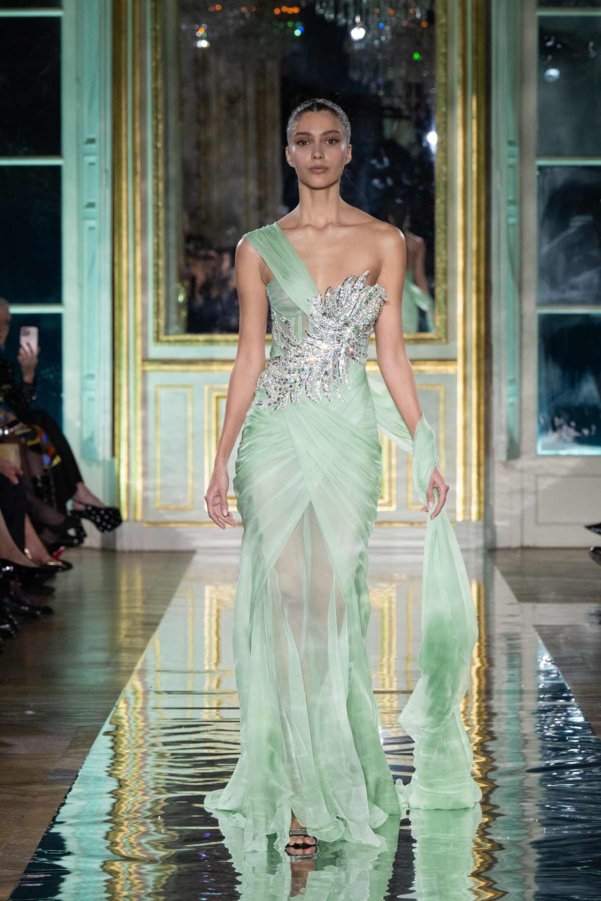 Zuhair Murad Presents His New Haute Couture Spring-Summer 2025 Collection: Tropical Escape