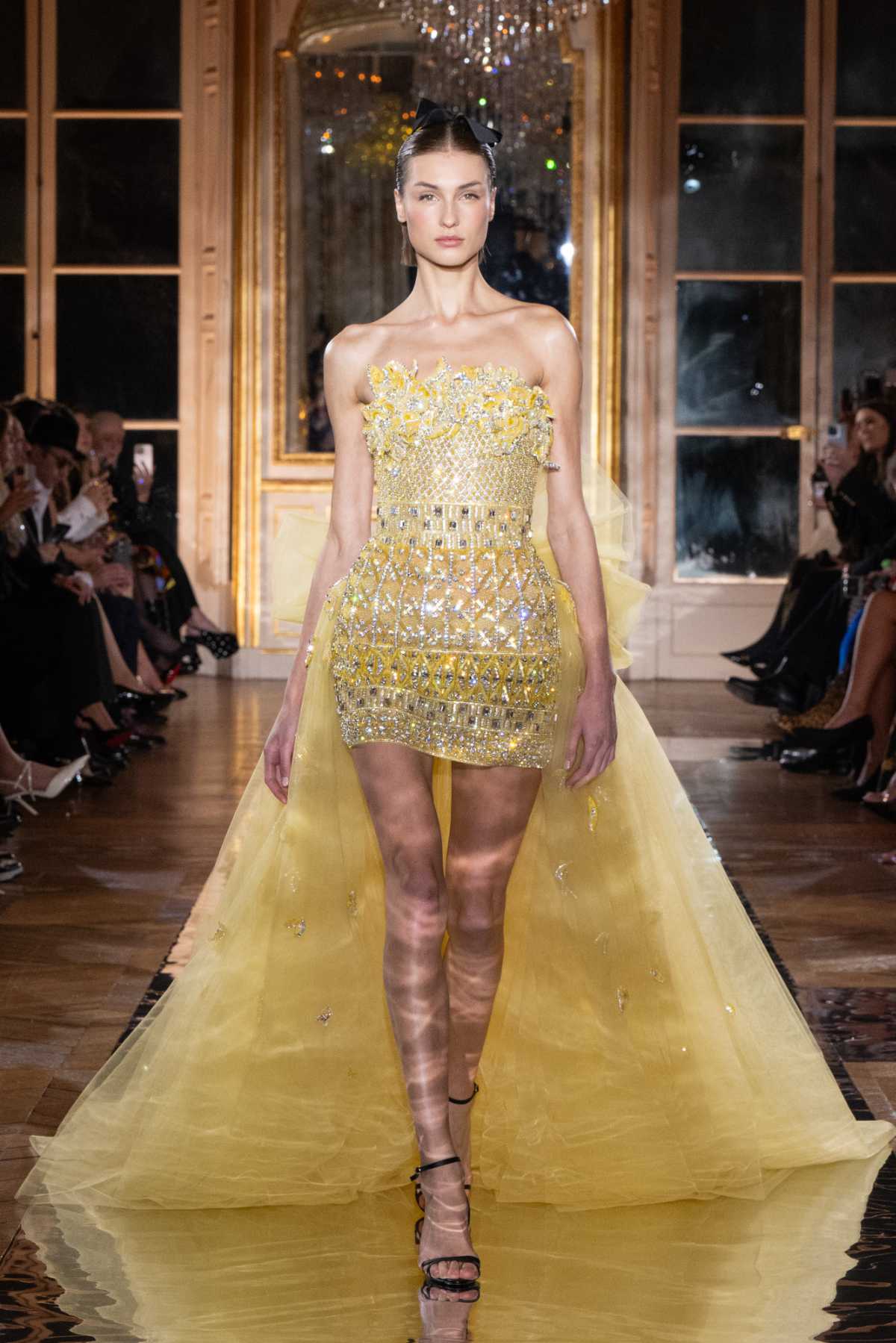 Zuhair Murad Presents His New Haute Couture Spring-Summer 2025 Collection: Tropical Escape