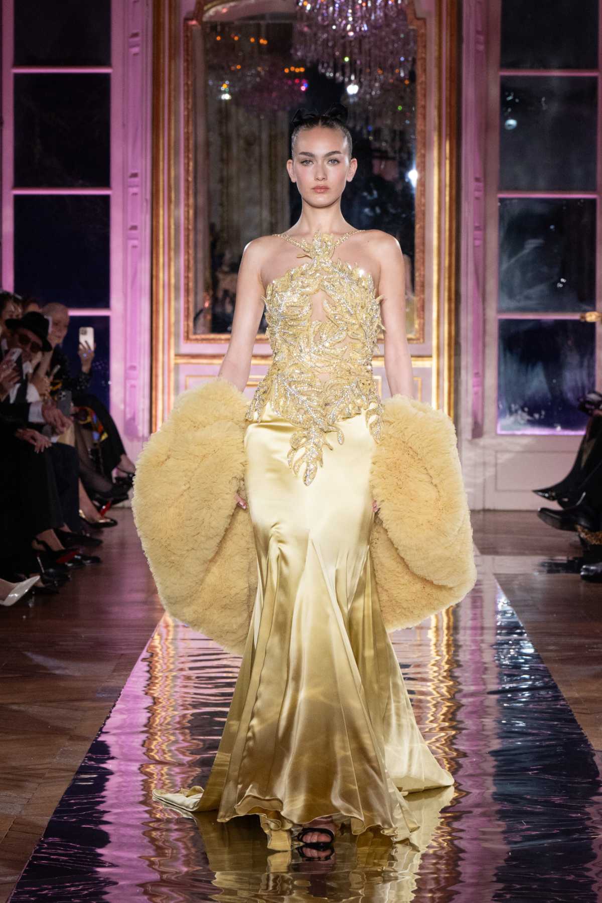 Zuhair Murad Presents His New Haute Couture Spring-Summer 2025 Collection: Tropical Escape