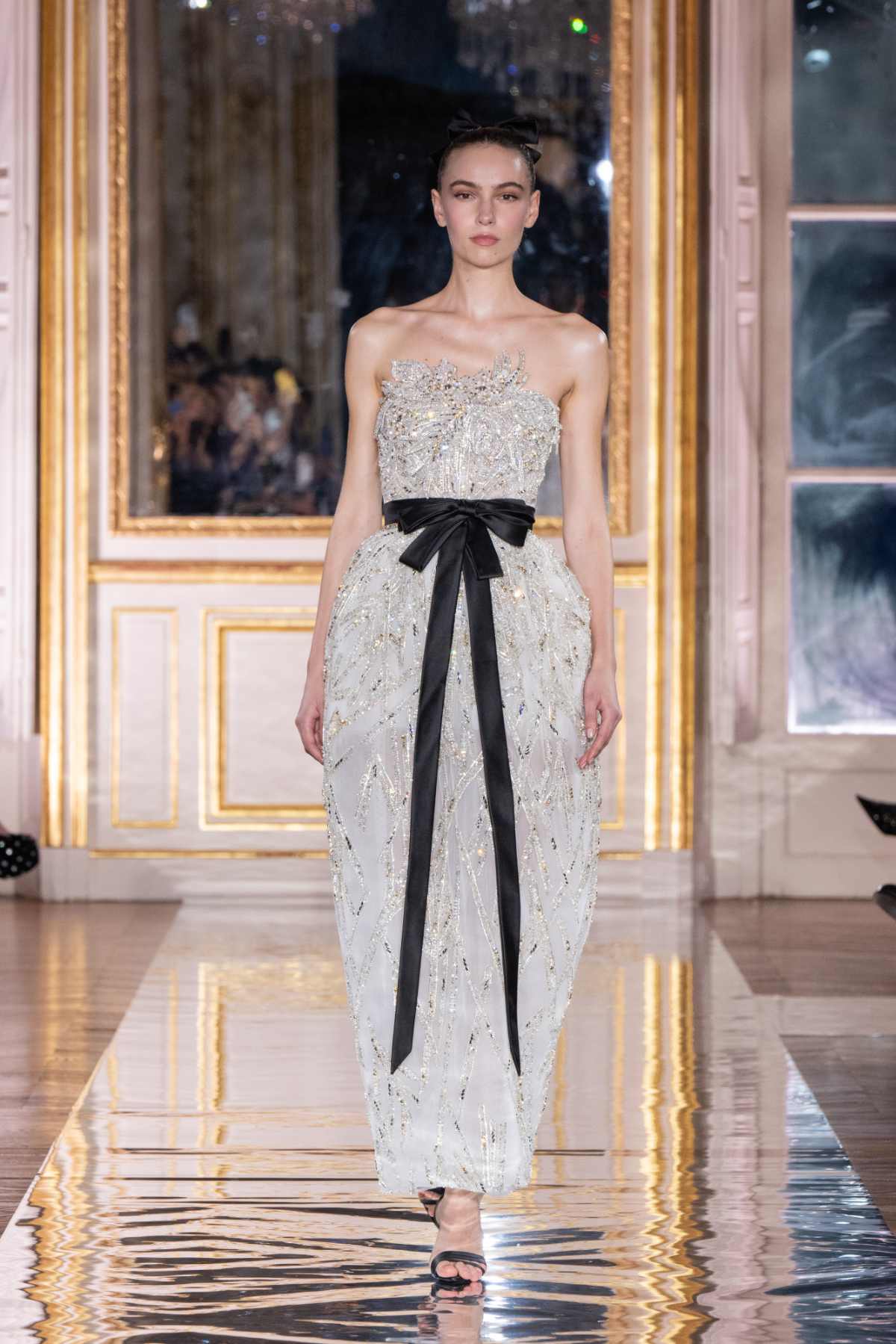 Zuhair Murad Presents His New Haute Couture Spring-Summer 2025 Collection: Tropical Escape